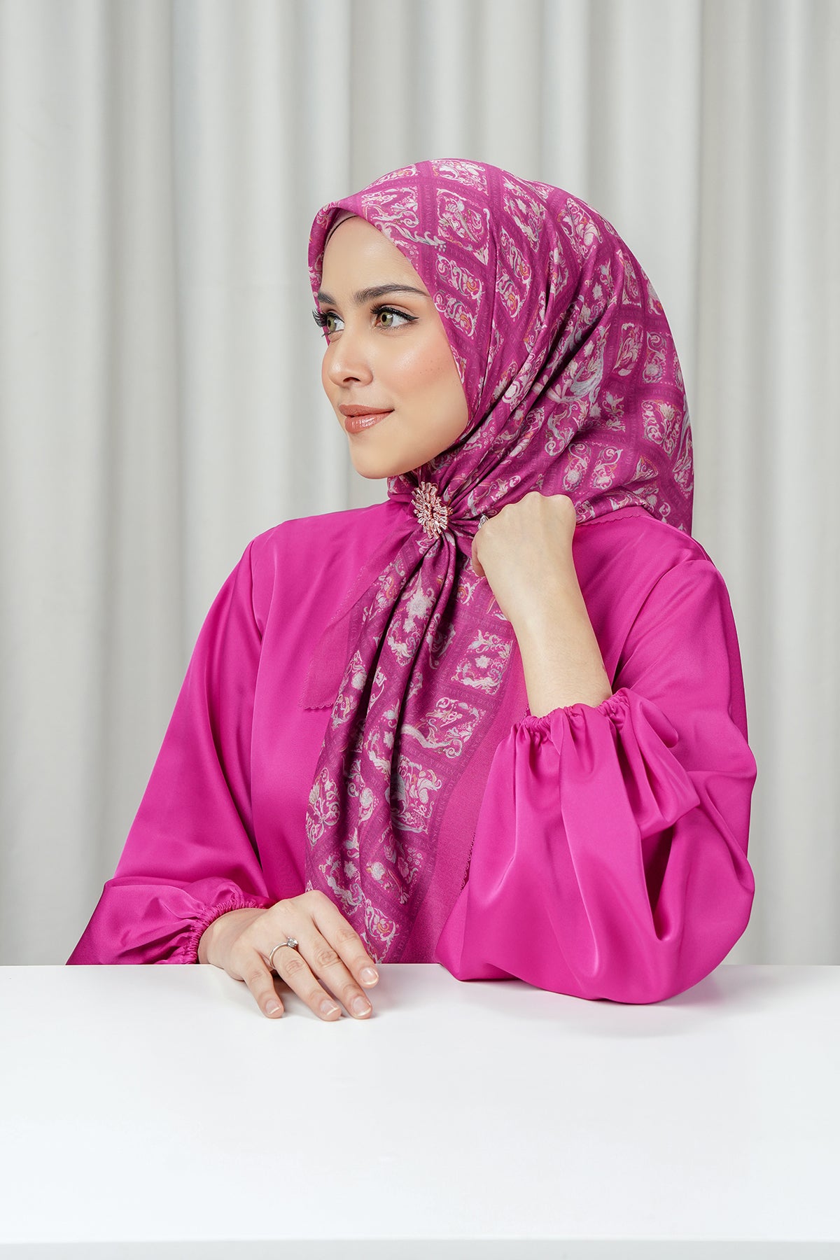 Autograph 2 Square - Trendsetter