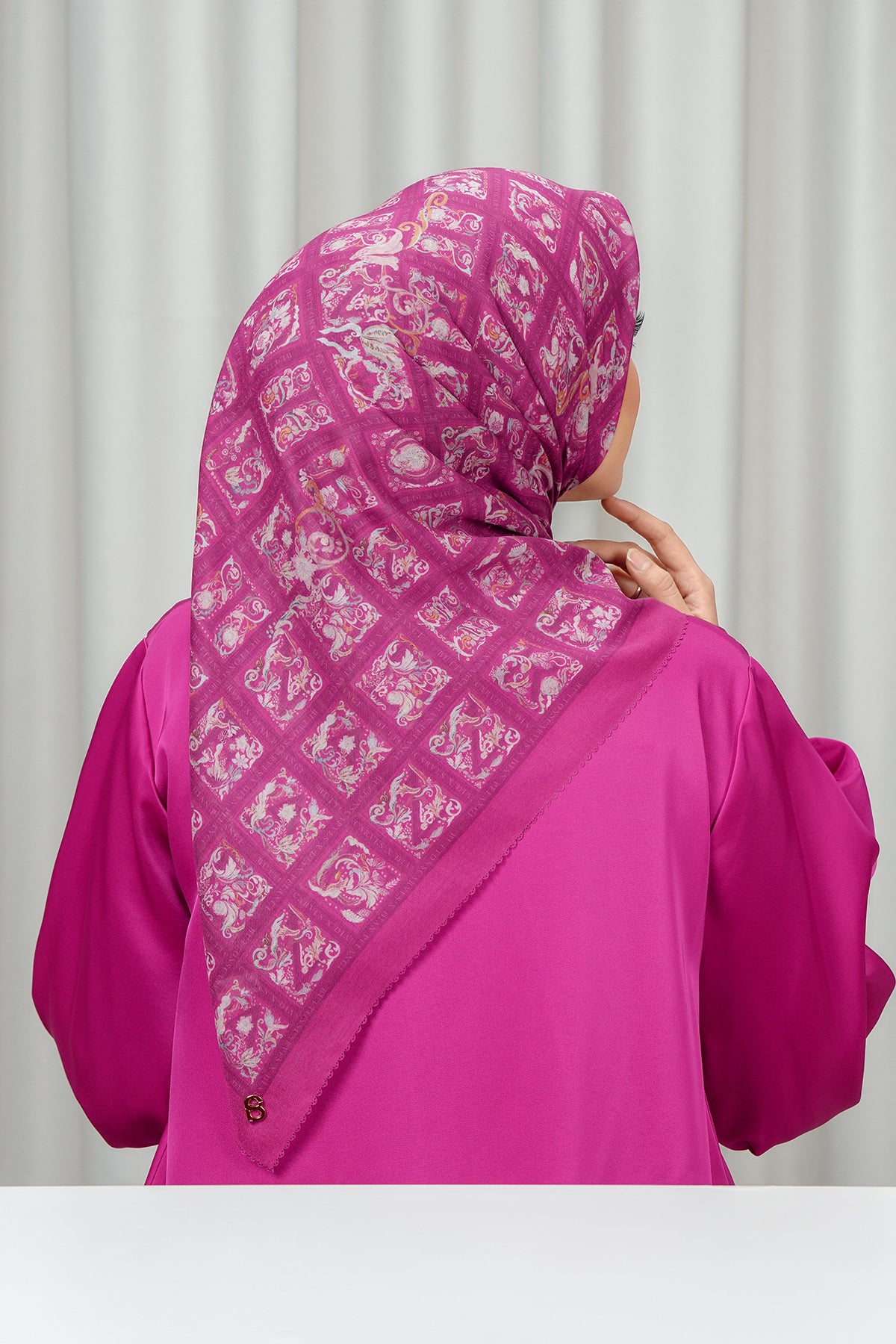 Autograph 2 Square - Trendsetter