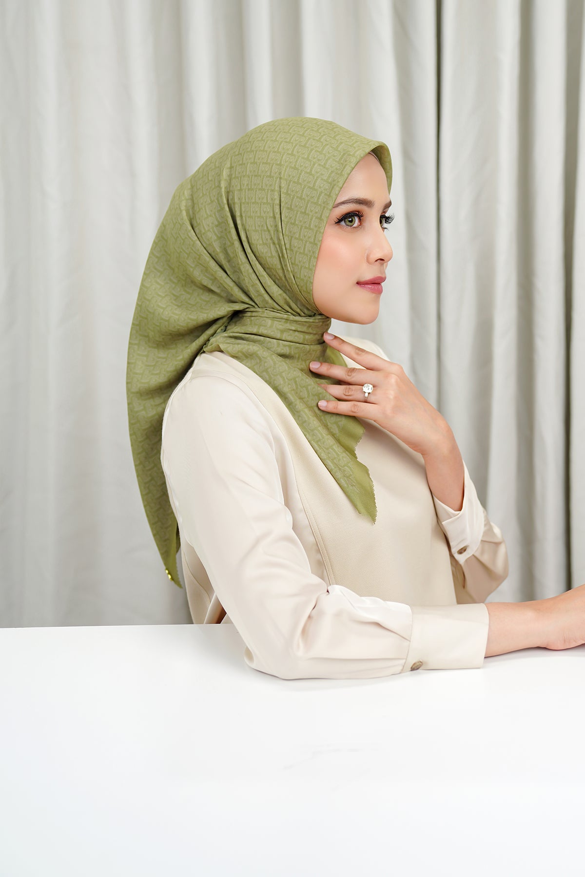 Bimu Voile Square - Green Moss