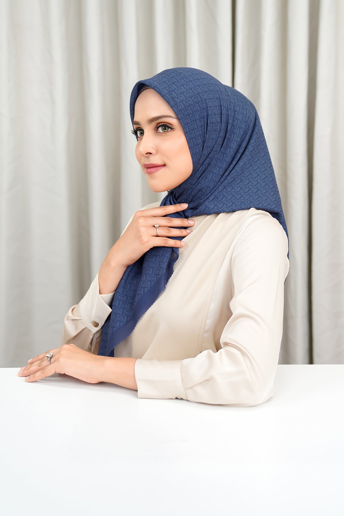 Bimu Voile Square - Medieval Blue