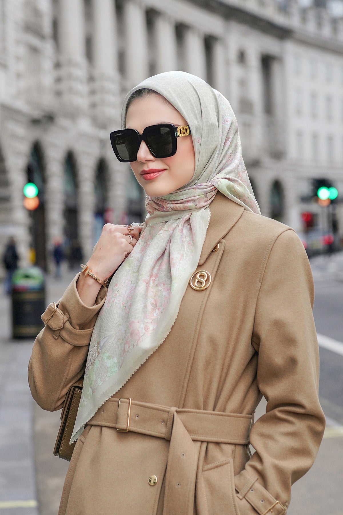 British 2 Square - Palace