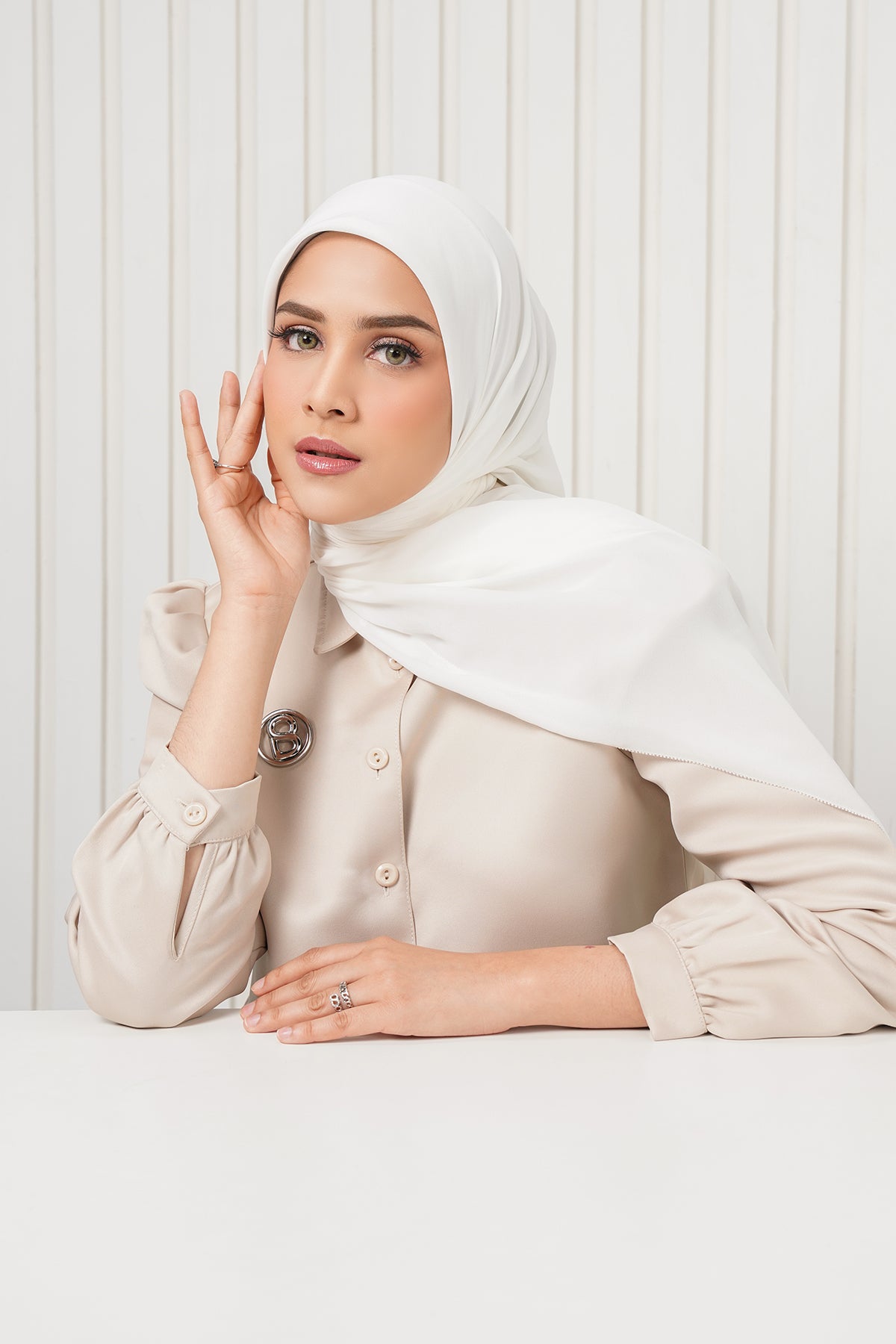 Cassie Square - Jasmine