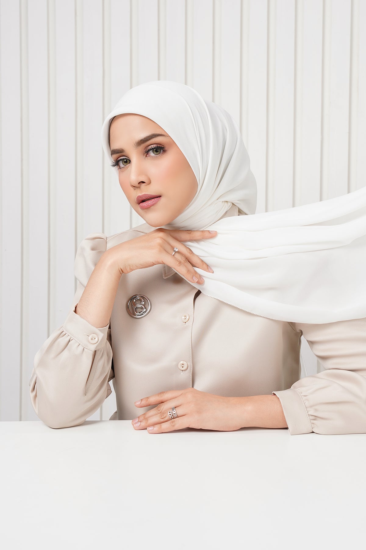 Cassie Square - Jasmine