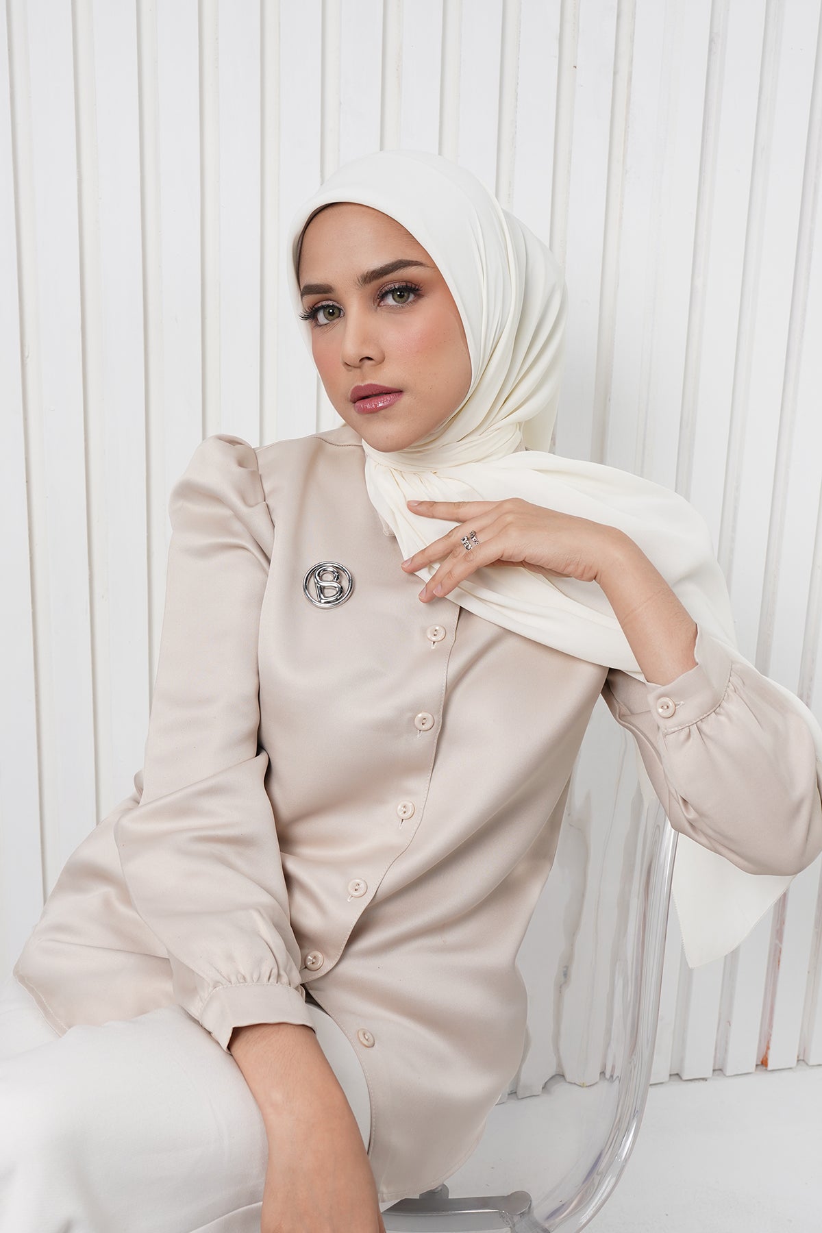 Cassie Square - Milk