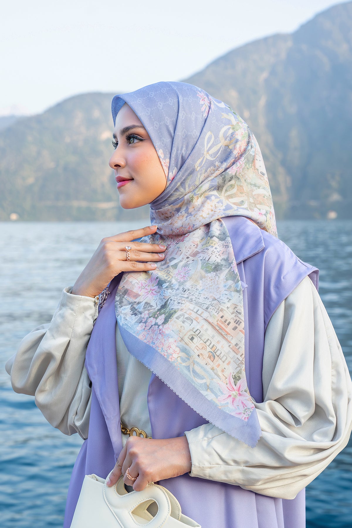 Como Meydanı - Göl