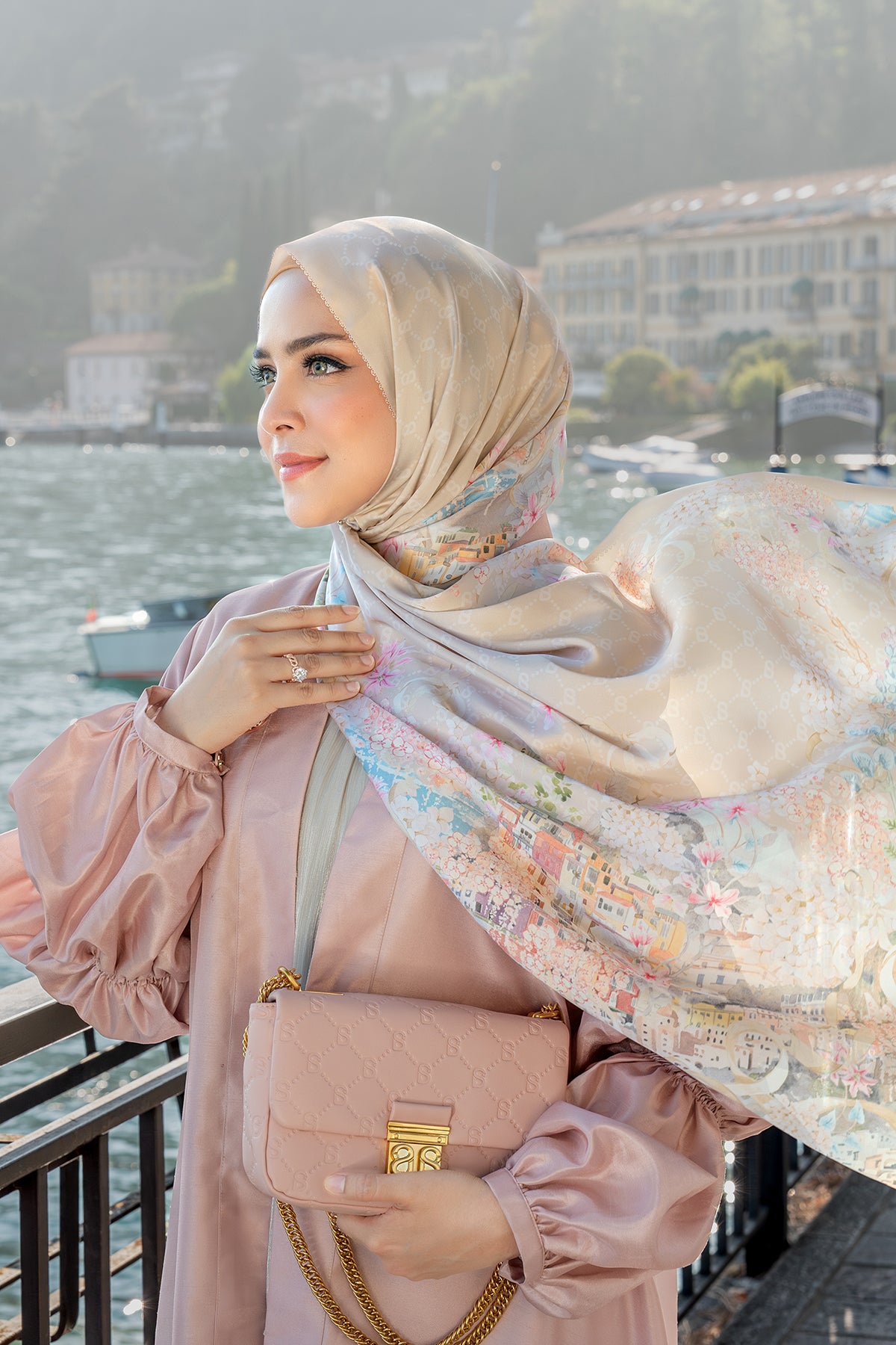 Como Saten Şal - Şato