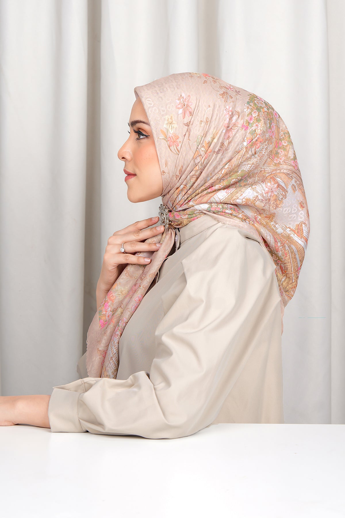 Dubai 2 Voile Meydanı - Safari