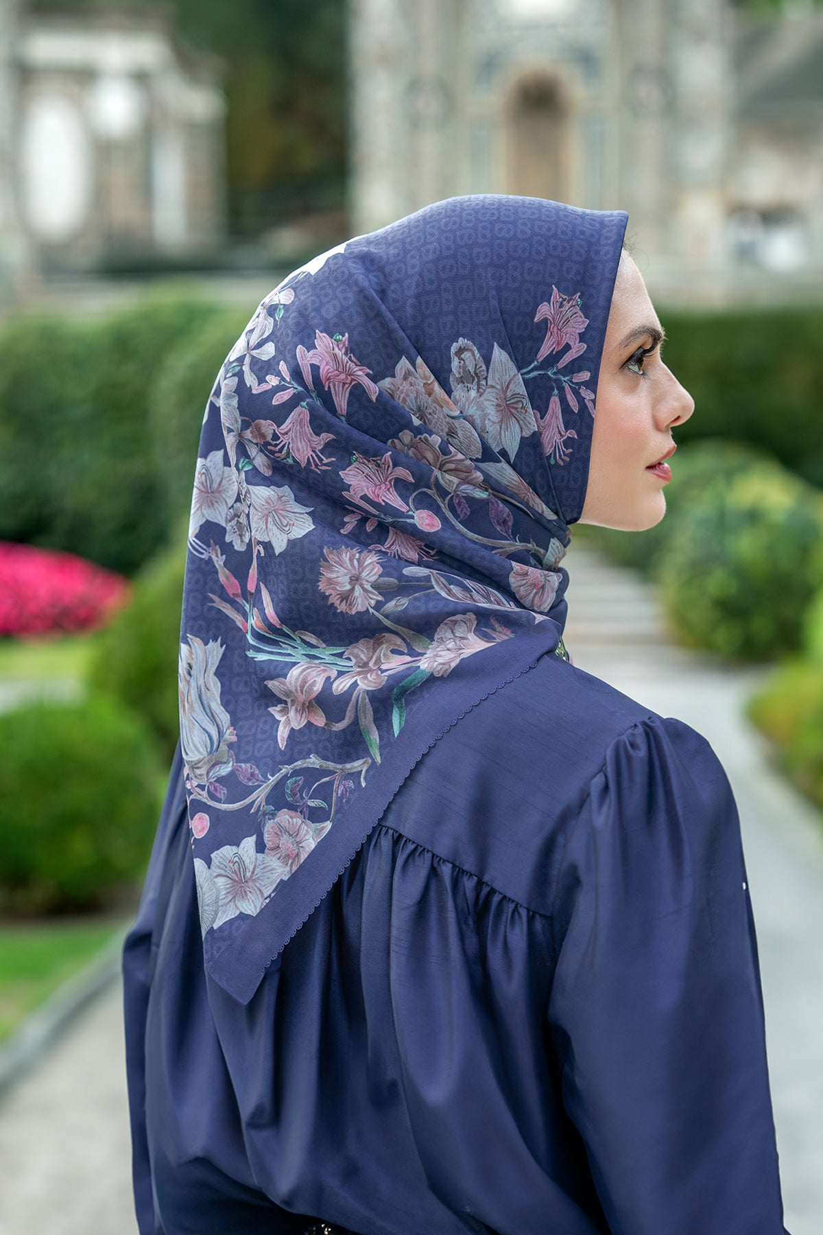 Farra Square - Butterfly Pea