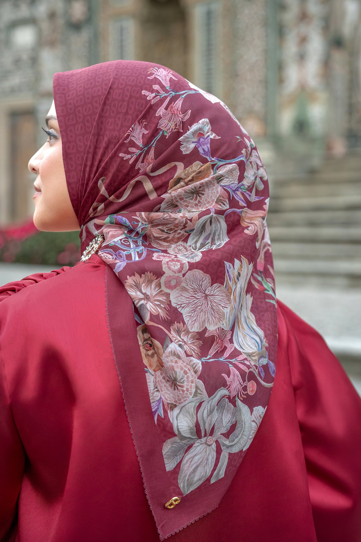 Farra Square - Poppy