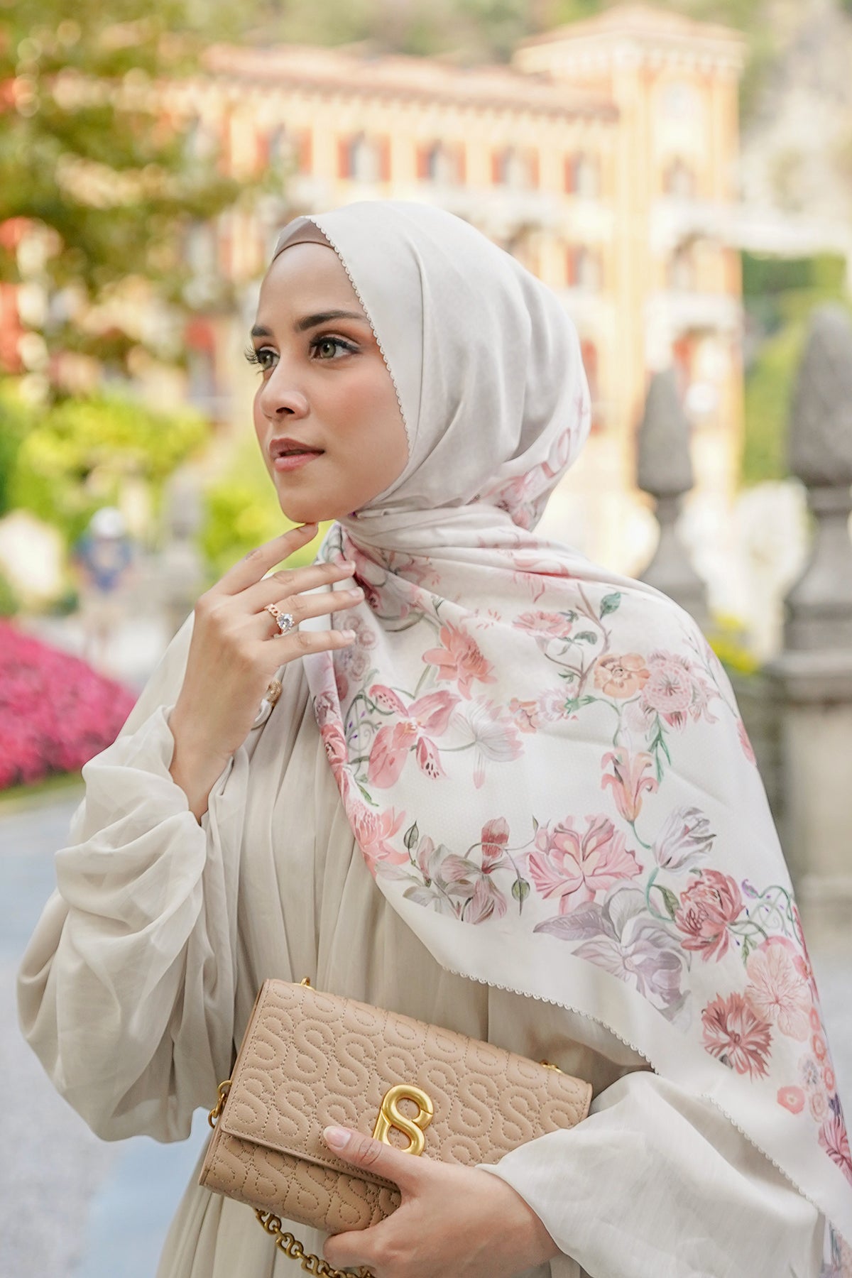 Farra Satin Shawl - Lily