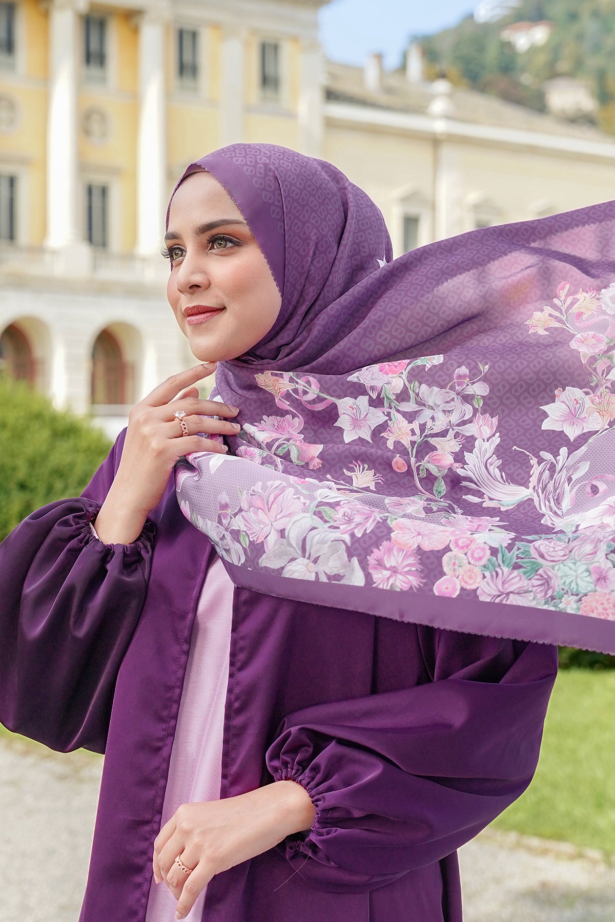 Farra Satin Shawl - Patchouli