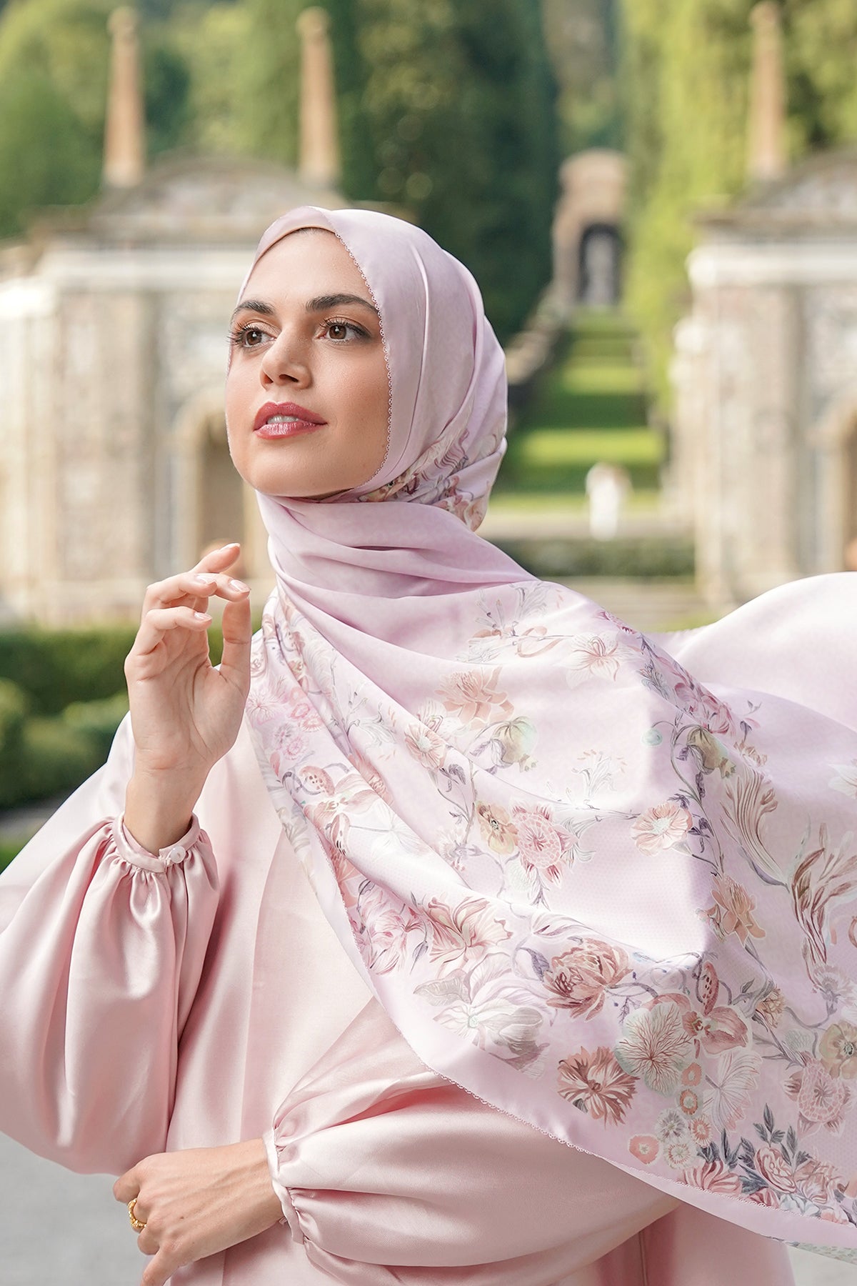 Farra Satin Shawl - Sweetpea