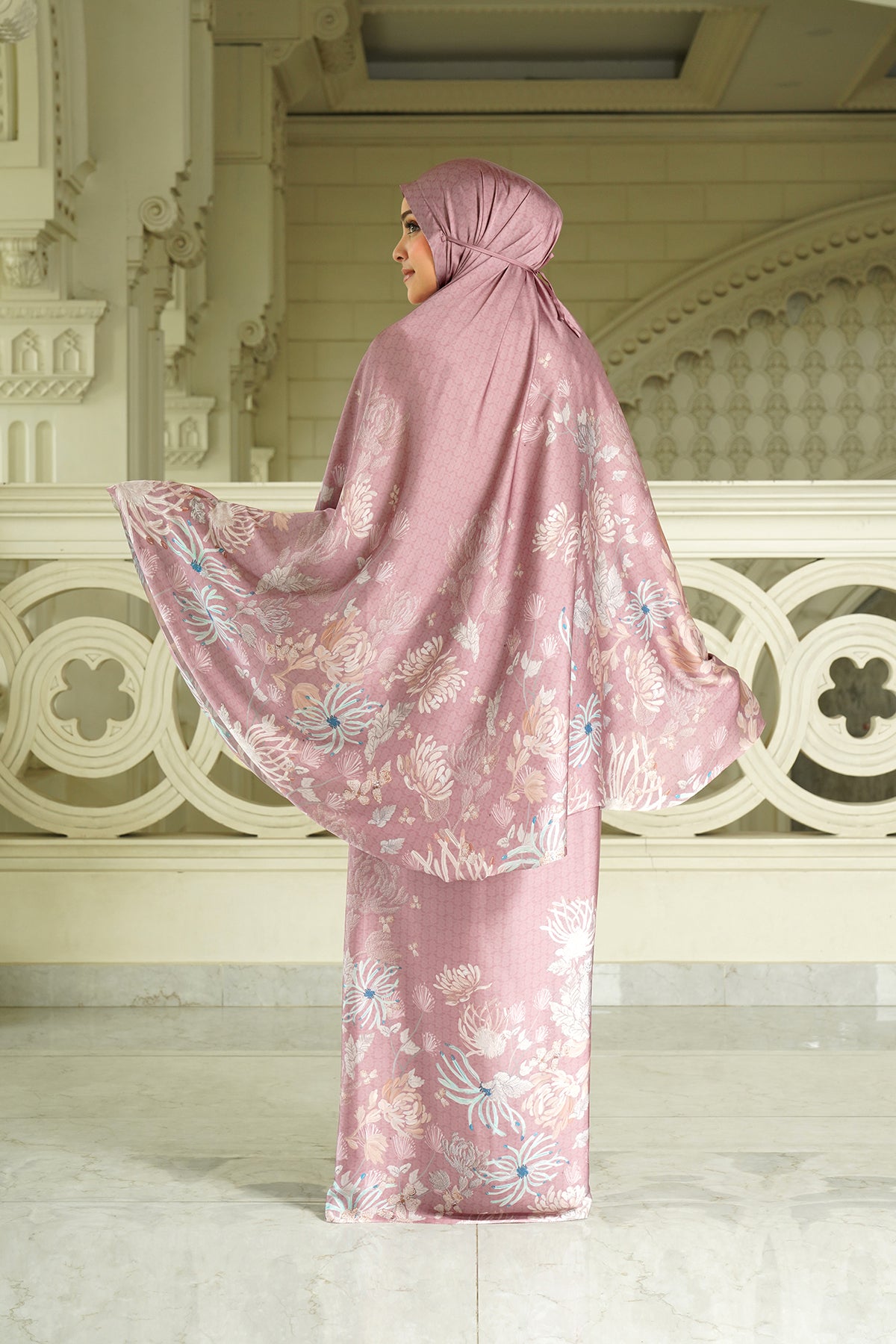 Hermosa Prayer Robe - Dahlia