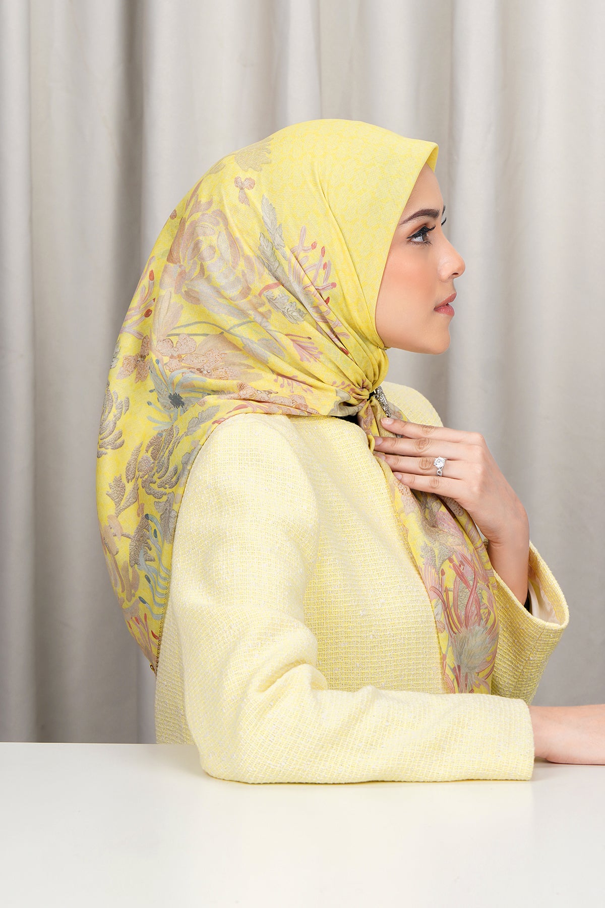 Hermosa Square - Cassia