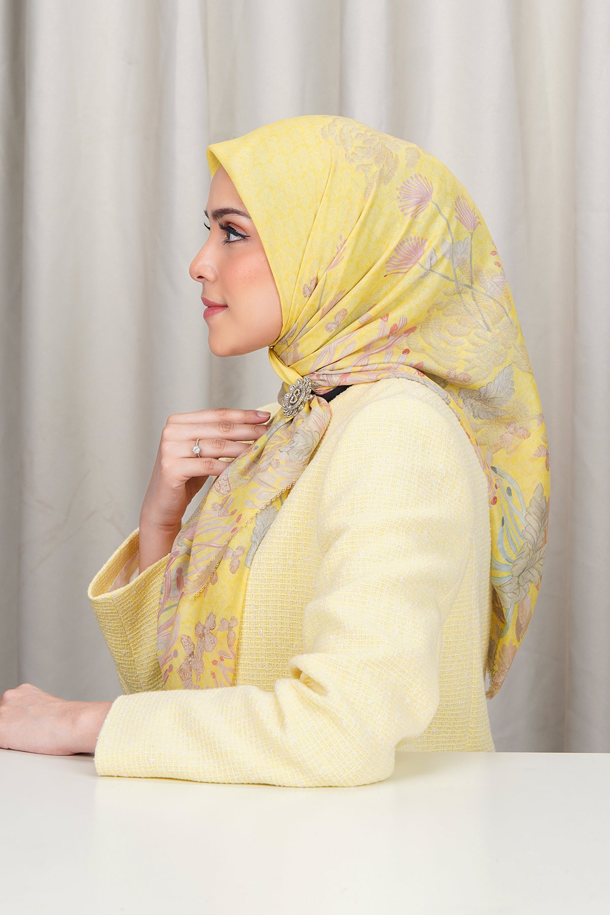 Hermosa Square - Cassia