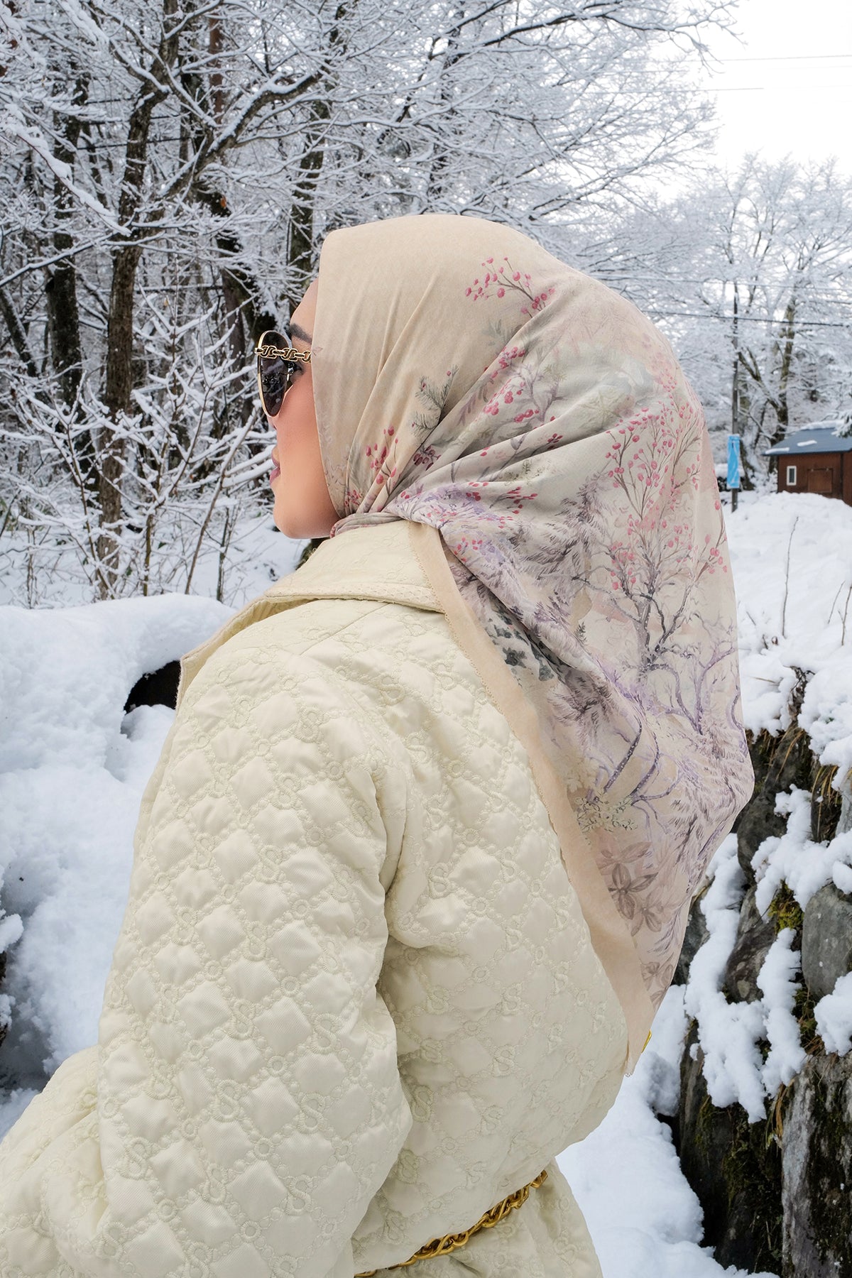 Holiday Square - Egg Nog