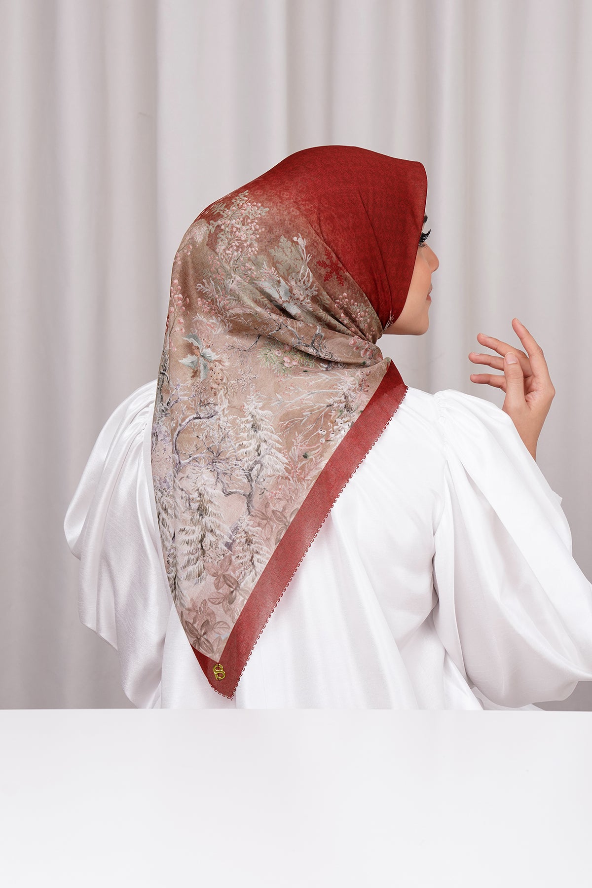 Holiday Square - Berry Bean