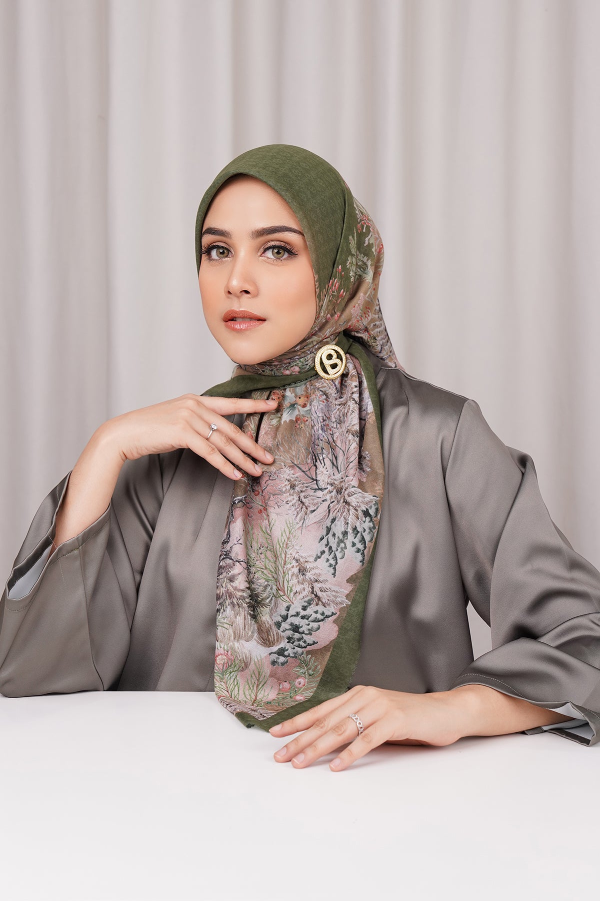 Tatil Karesi - Ladin