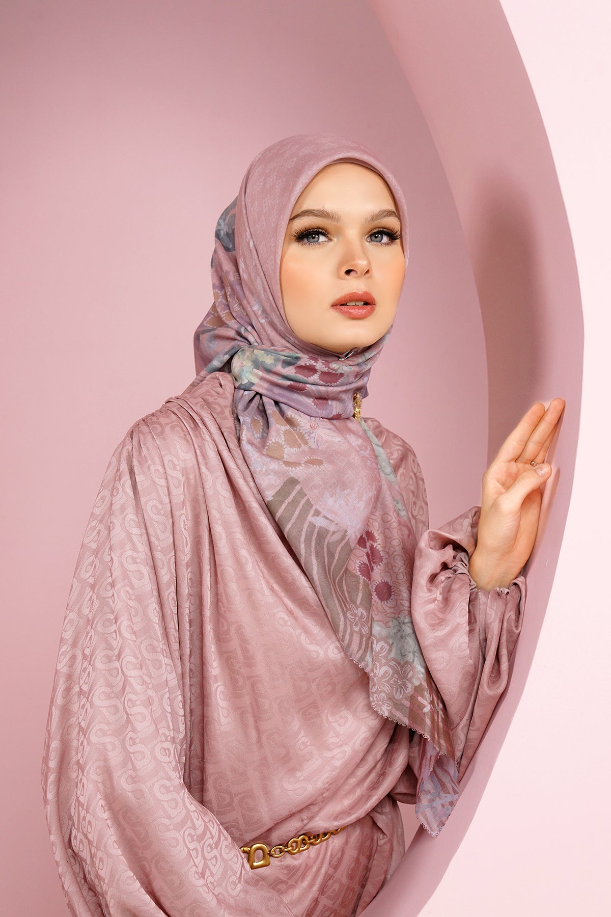 Kimmonia Square - Blush