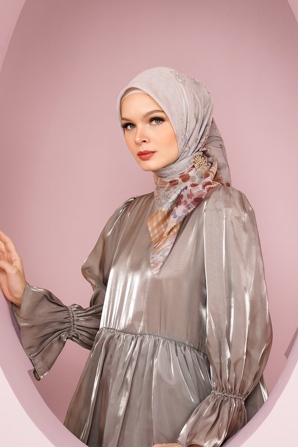 Kimmonia Square - Cashmere