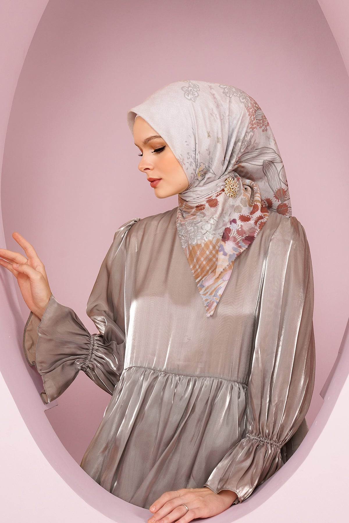 Kimmonia Square - Cashmere