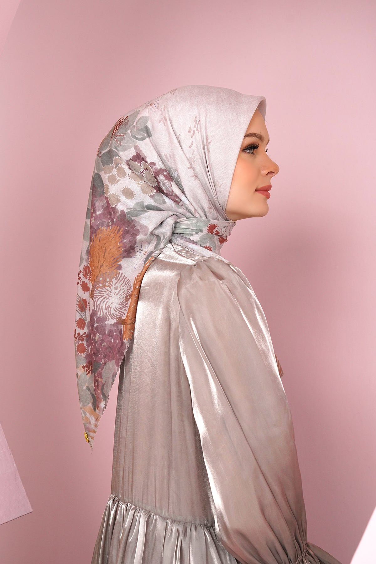 Kimmonia Square - Cashmere