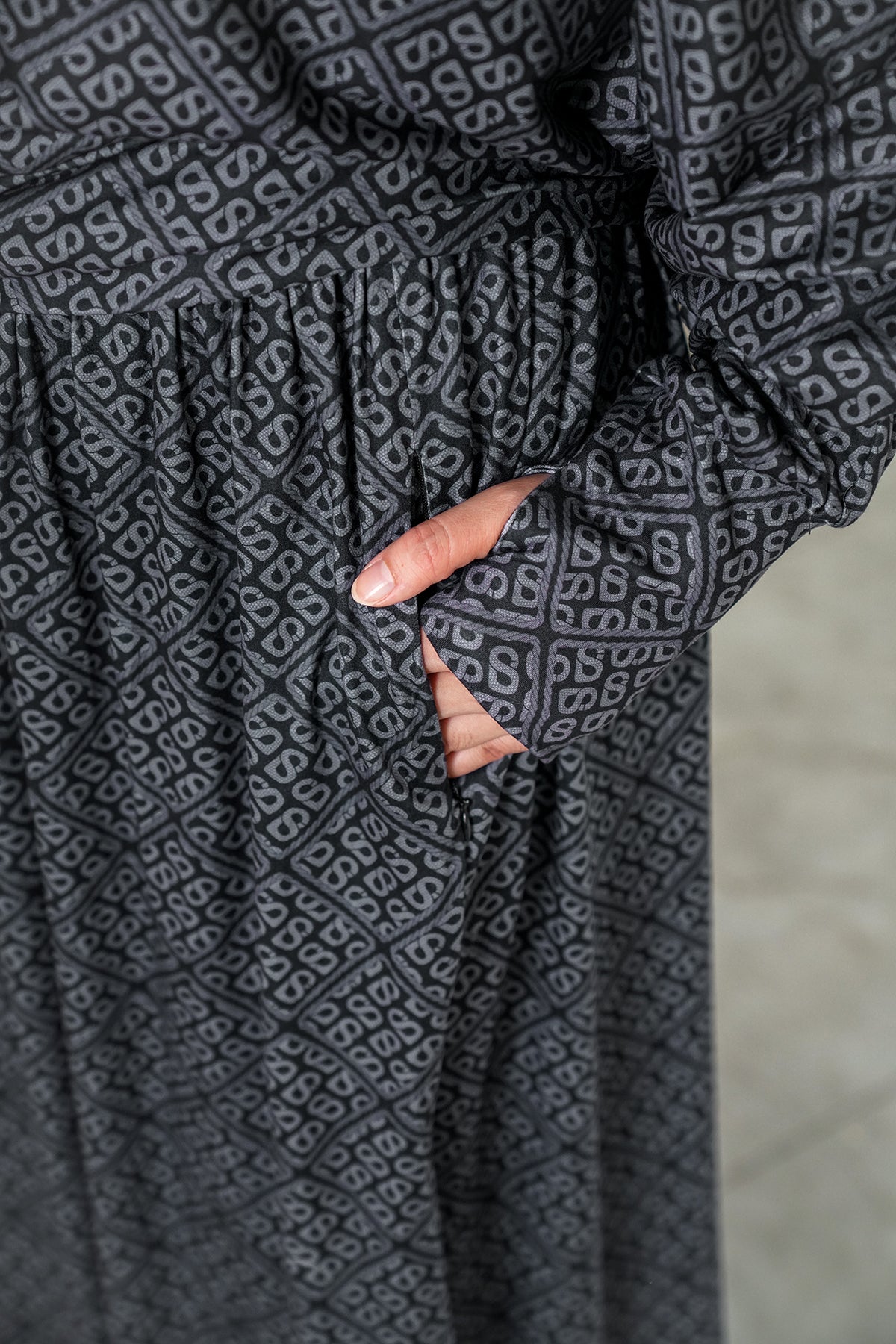 Lacorde Dua Elbisesi - Siyah