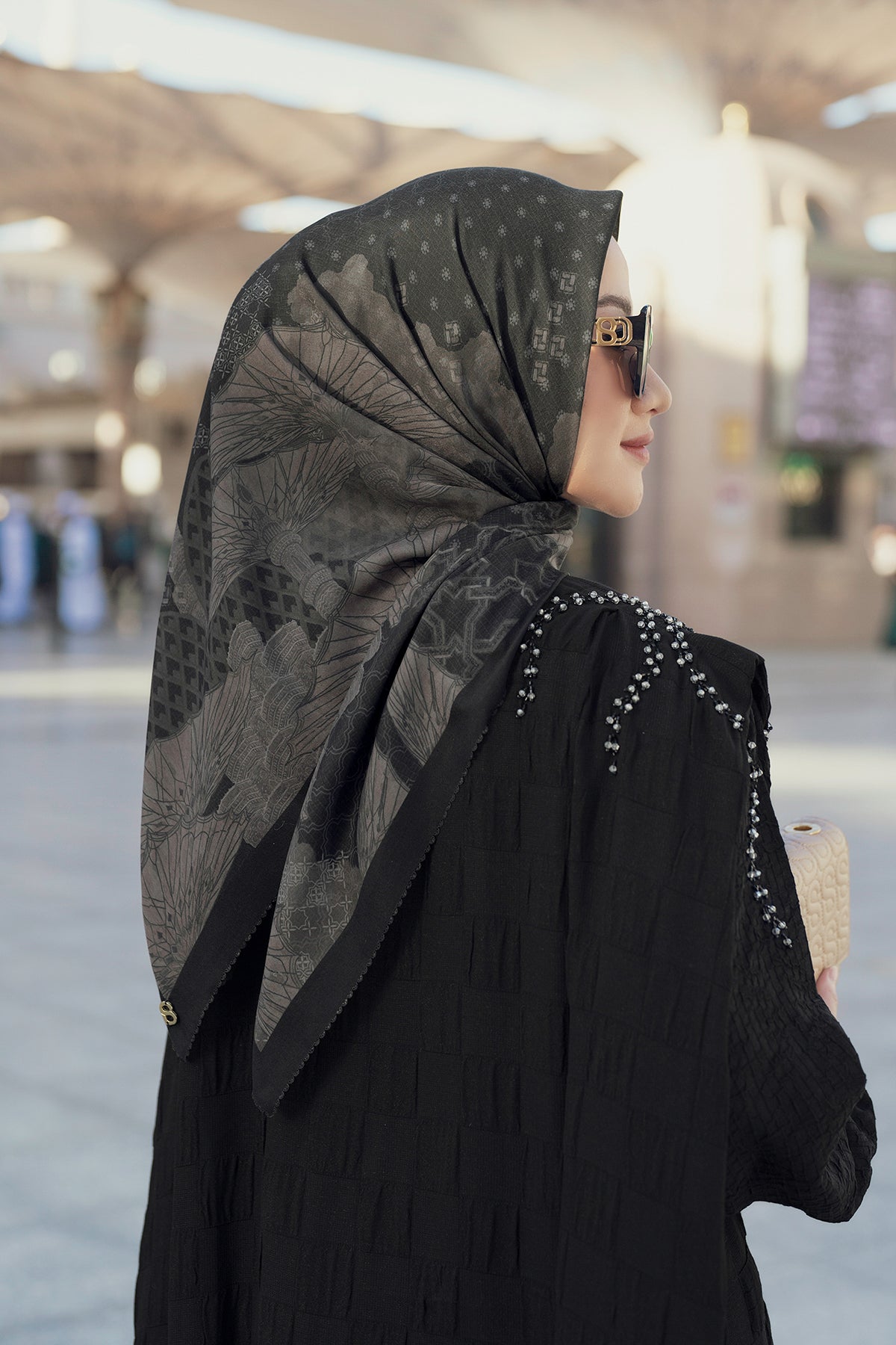 Medina 2 Kare - Cesur