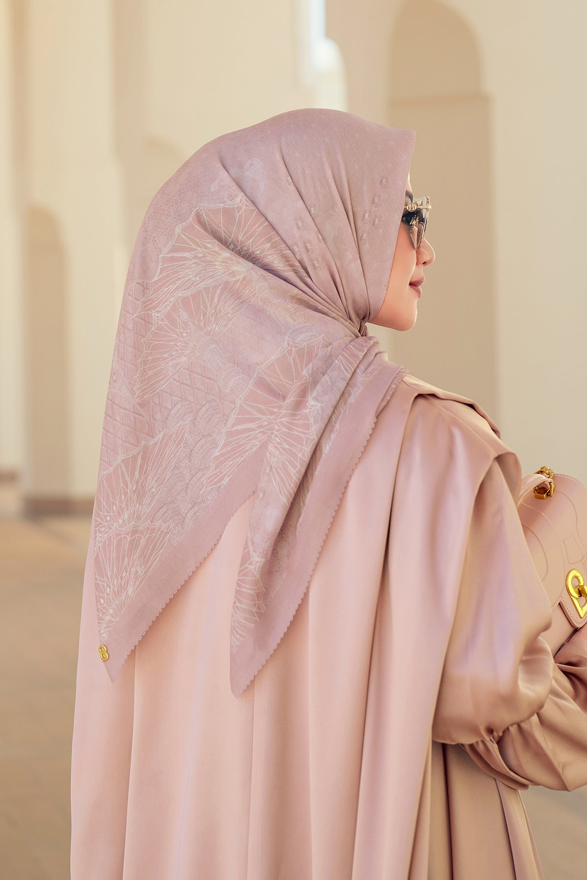 Medina 2 Kare - Aşk