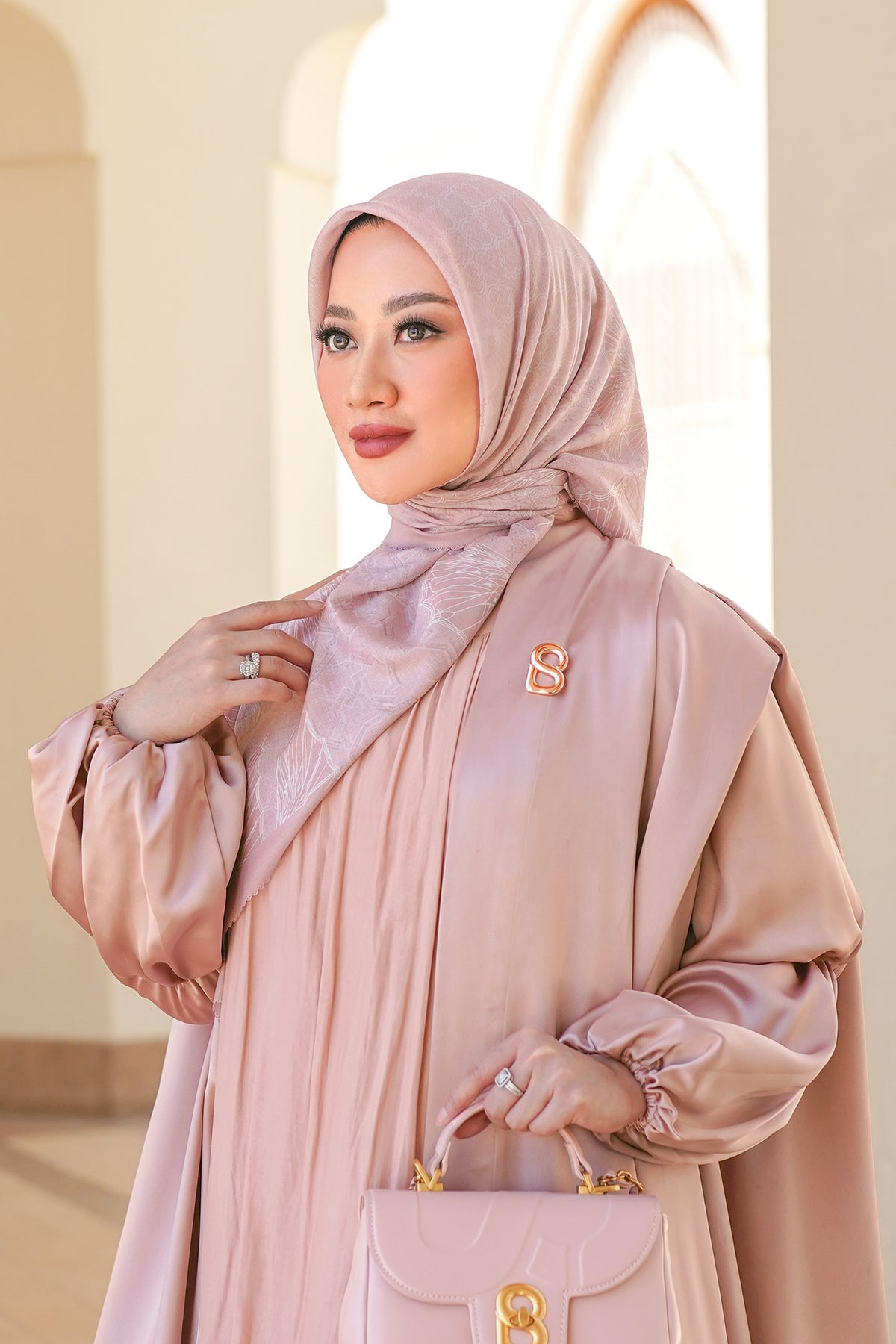 Medina 2 Kare - Aşk