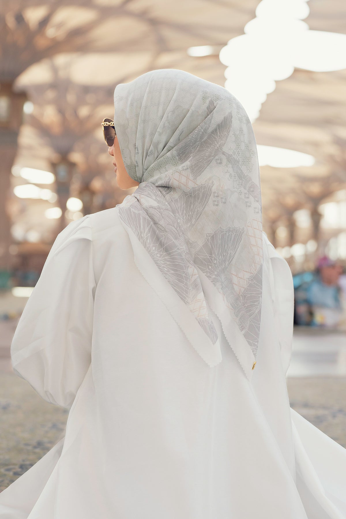 Medina 2 Square - Serenity