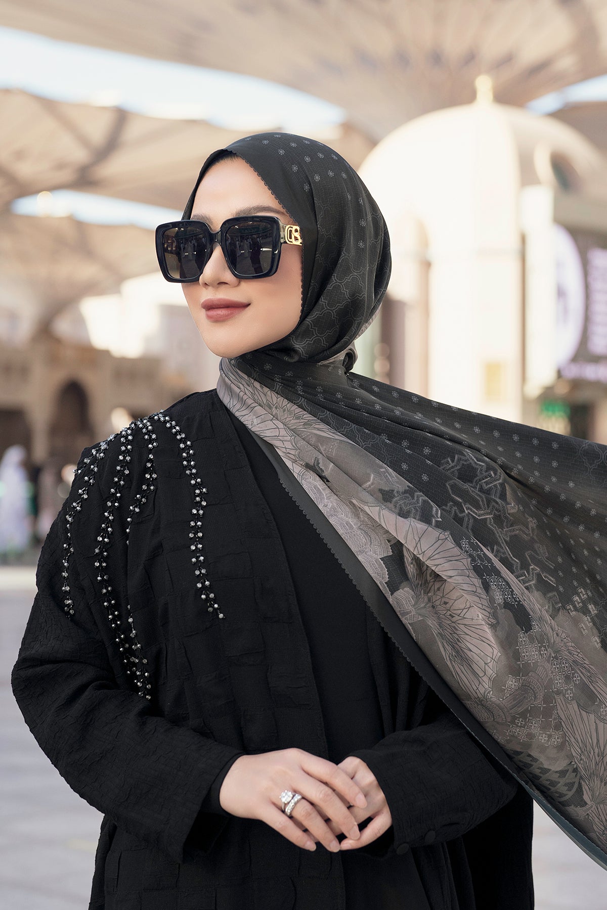 Medina 2 Saten Şal - Cesur