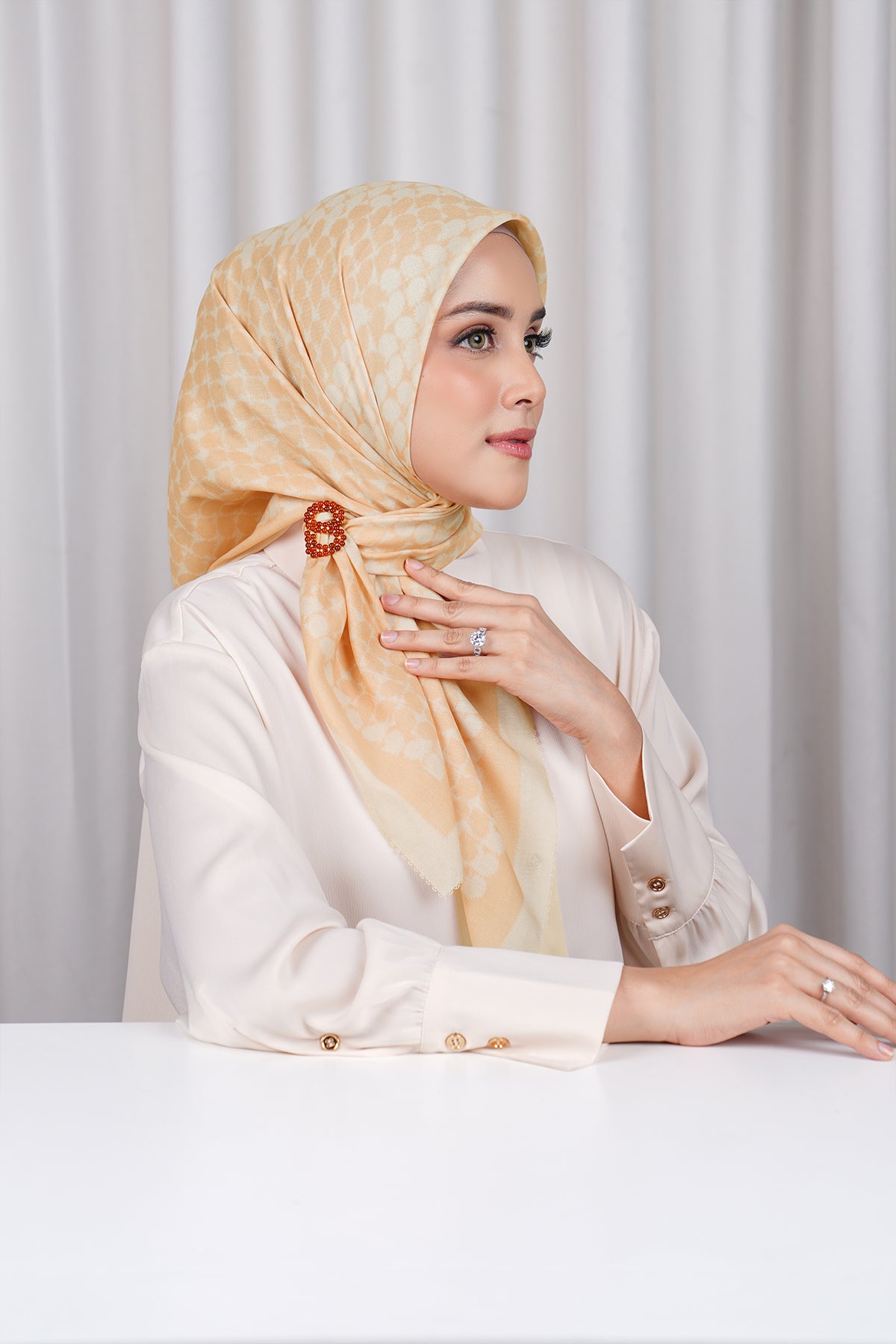 Mirarina Voile Square - Peach Fuzz