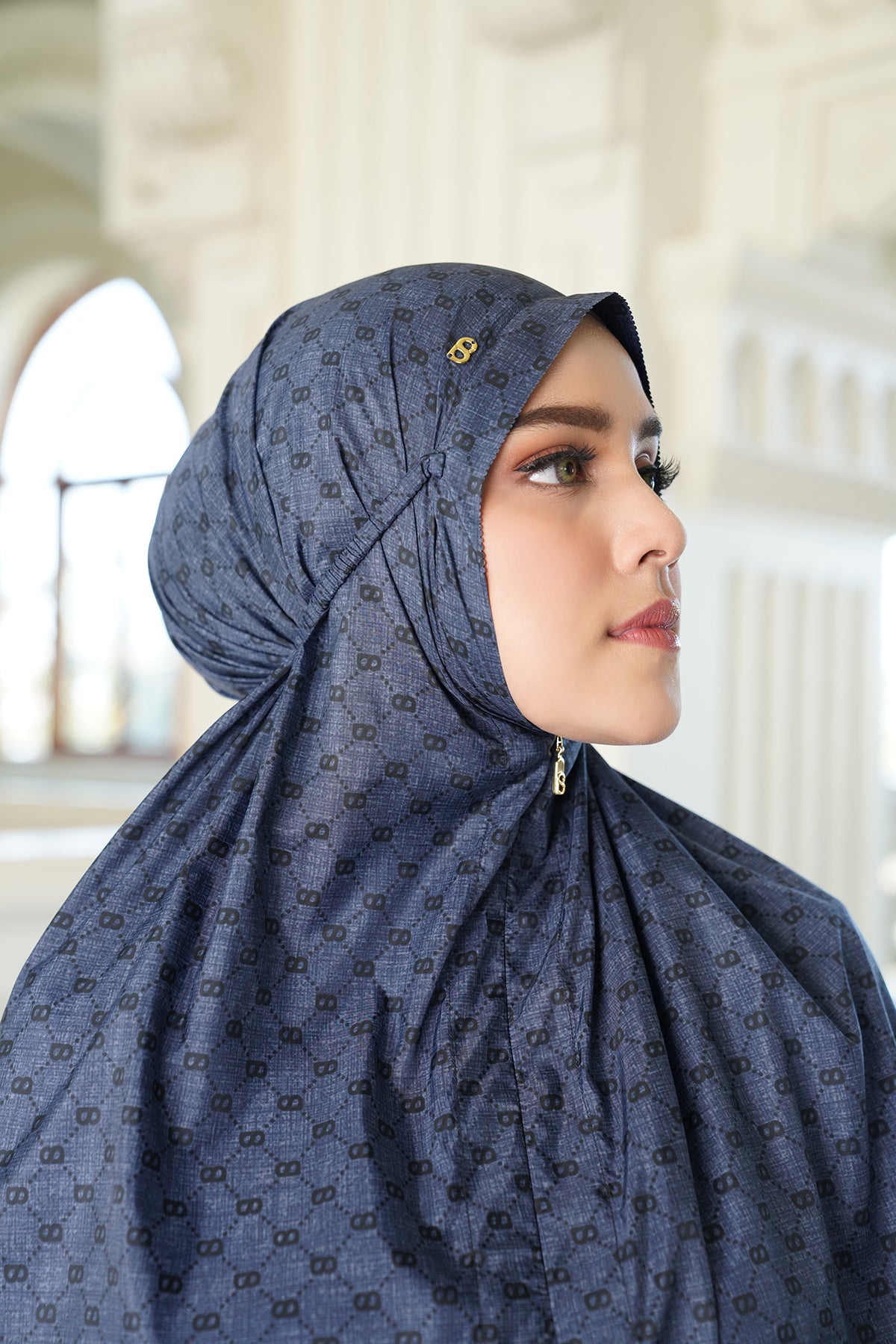 Monogram Mini Capsule Prayer Robe - Navy