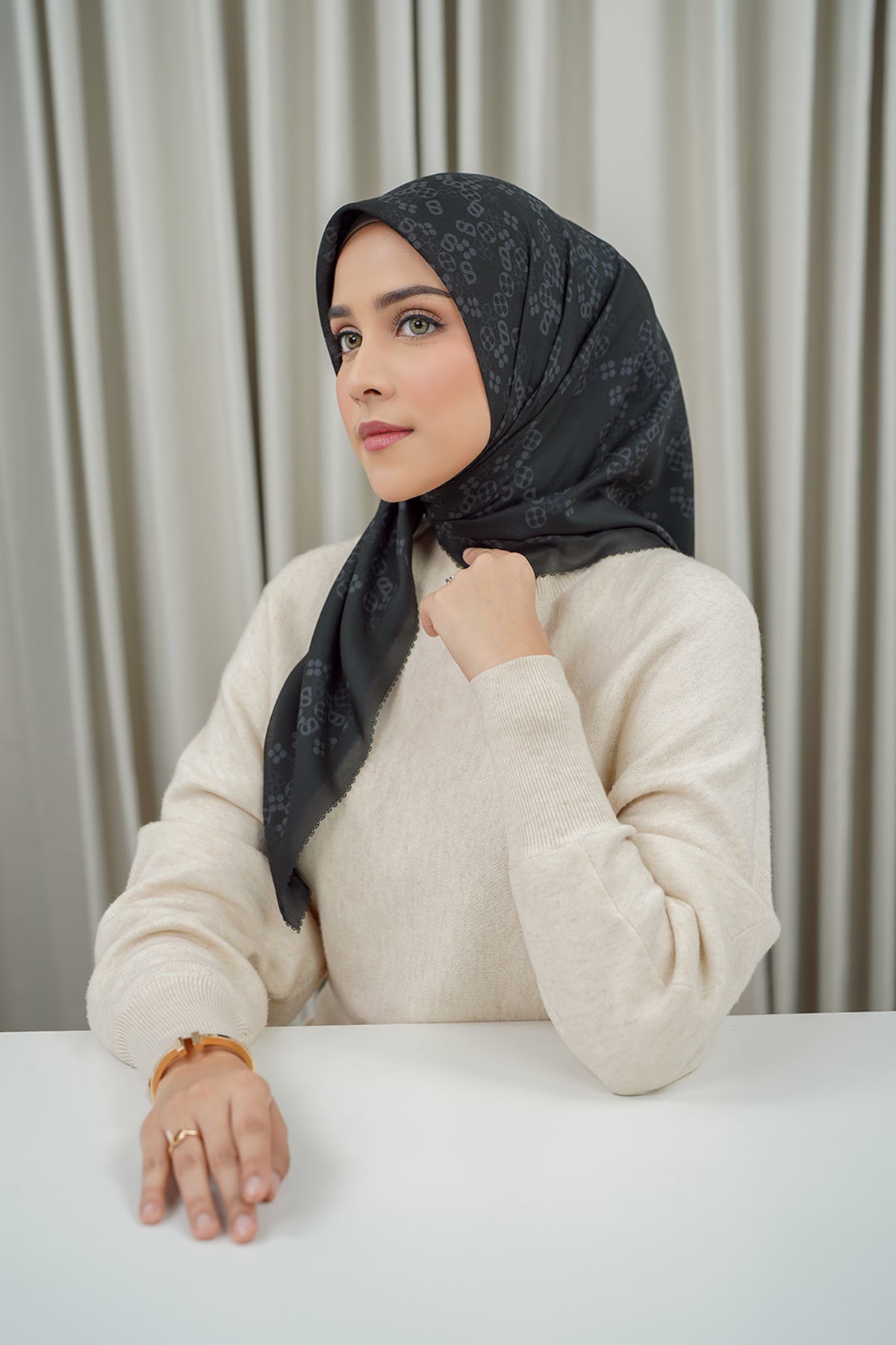 Monogram Scramble Voile Kare - Mürekkep