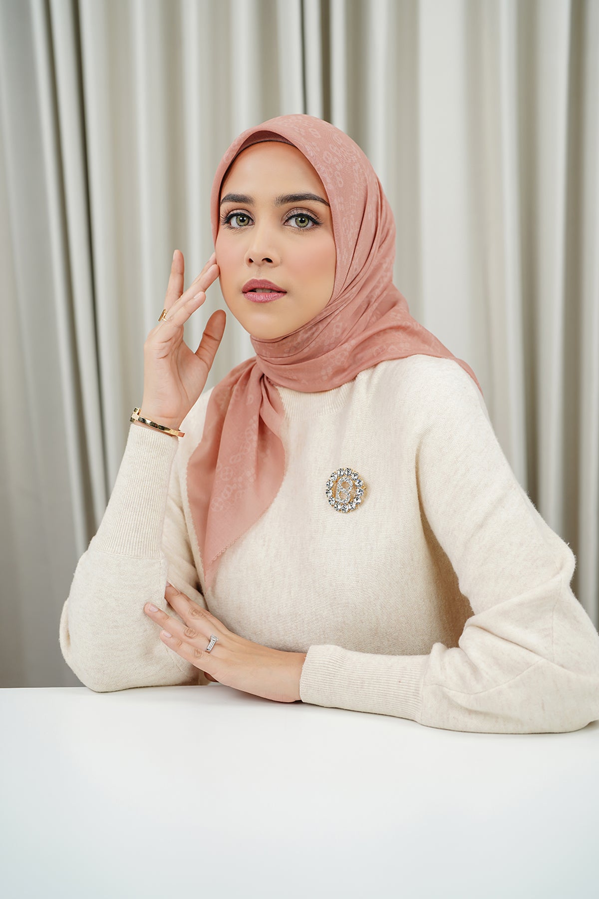 Monogram Scramble Voile Kare - Şeftali