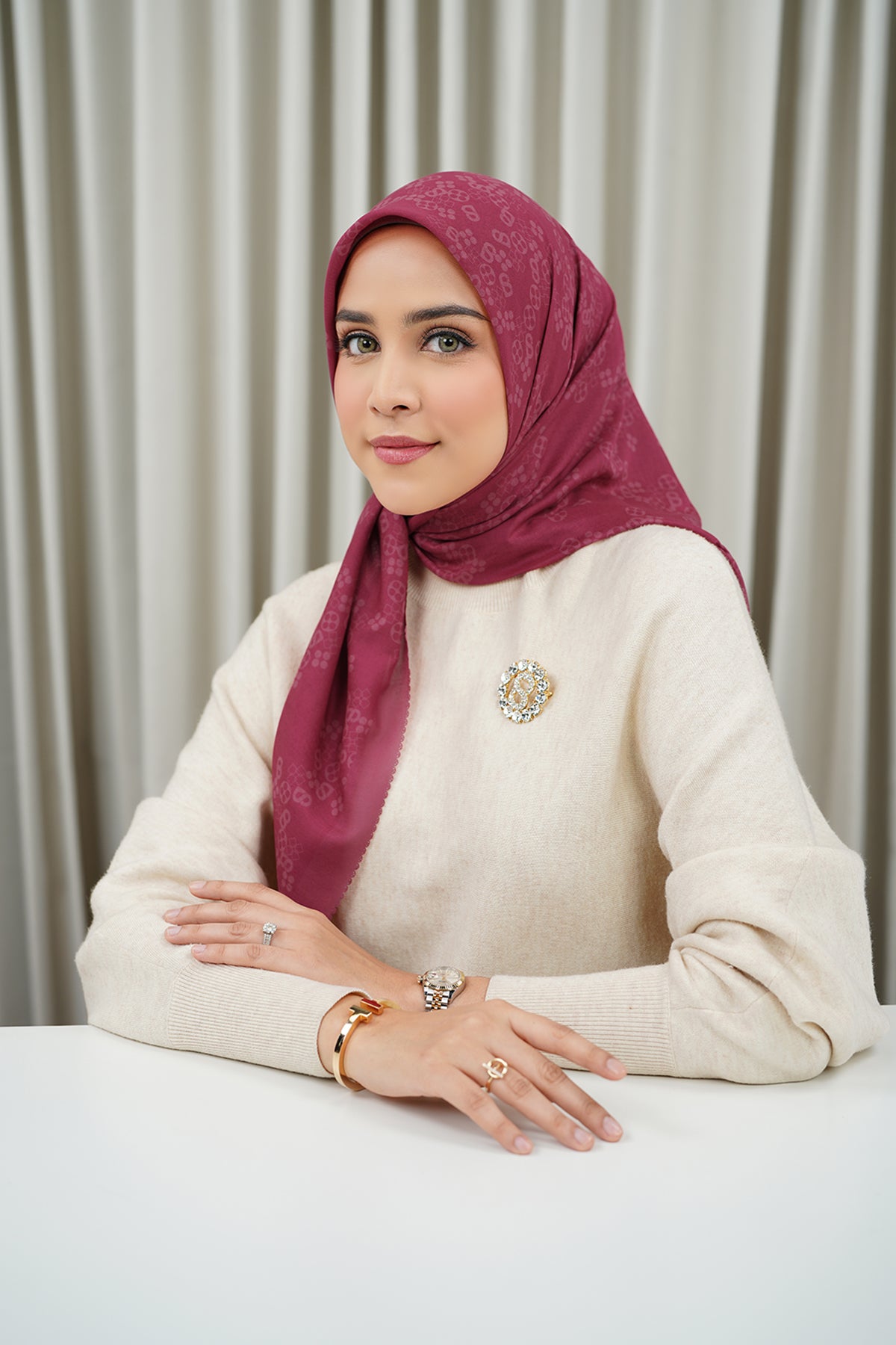 Monogram Scramble Vual Kare - Viva Macenta