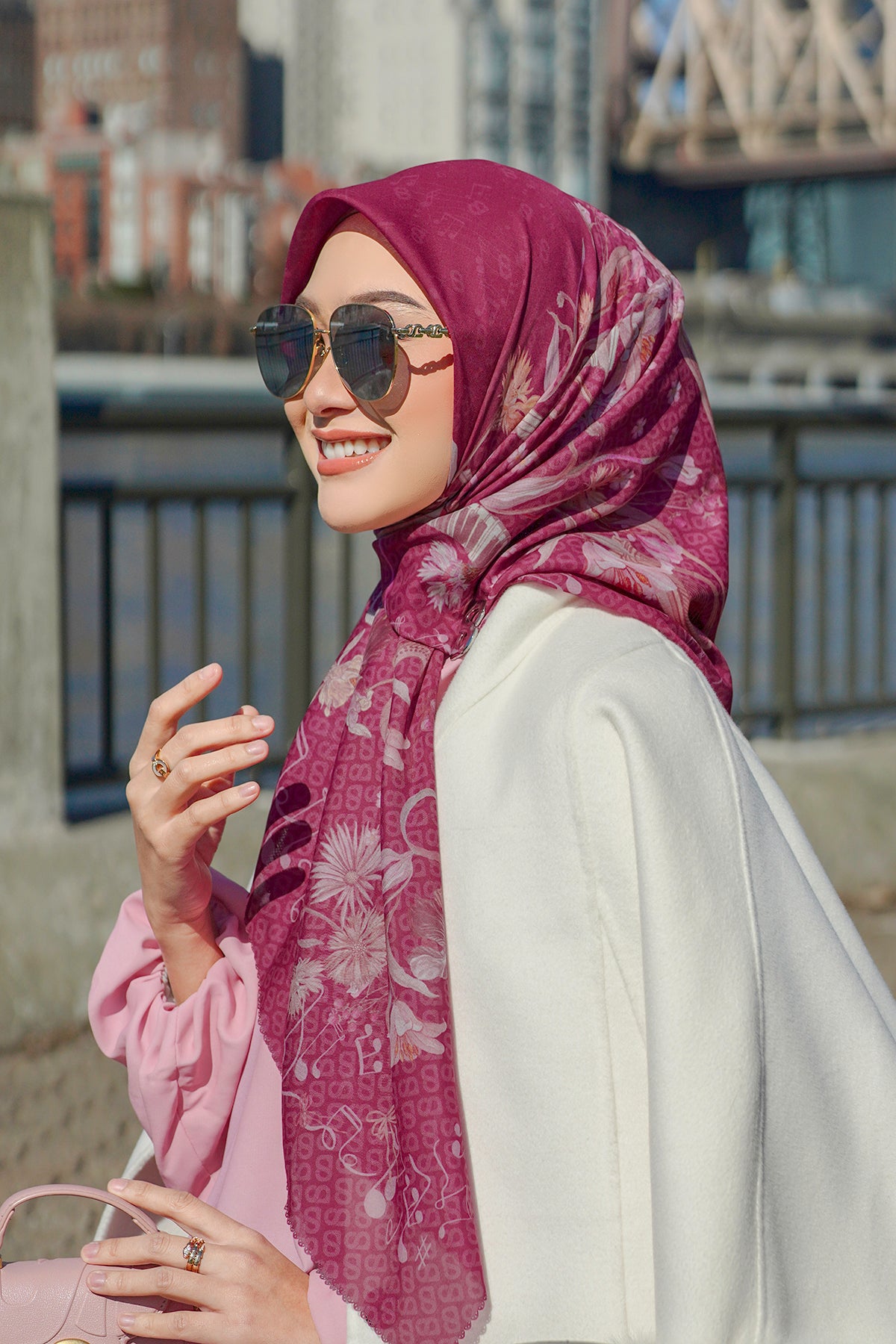 Nada 2 Square - Maracas