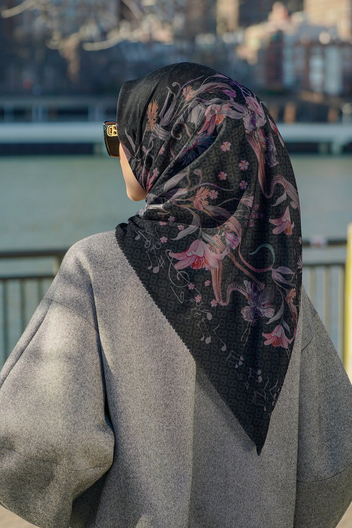 Nada 2 Square - Piano