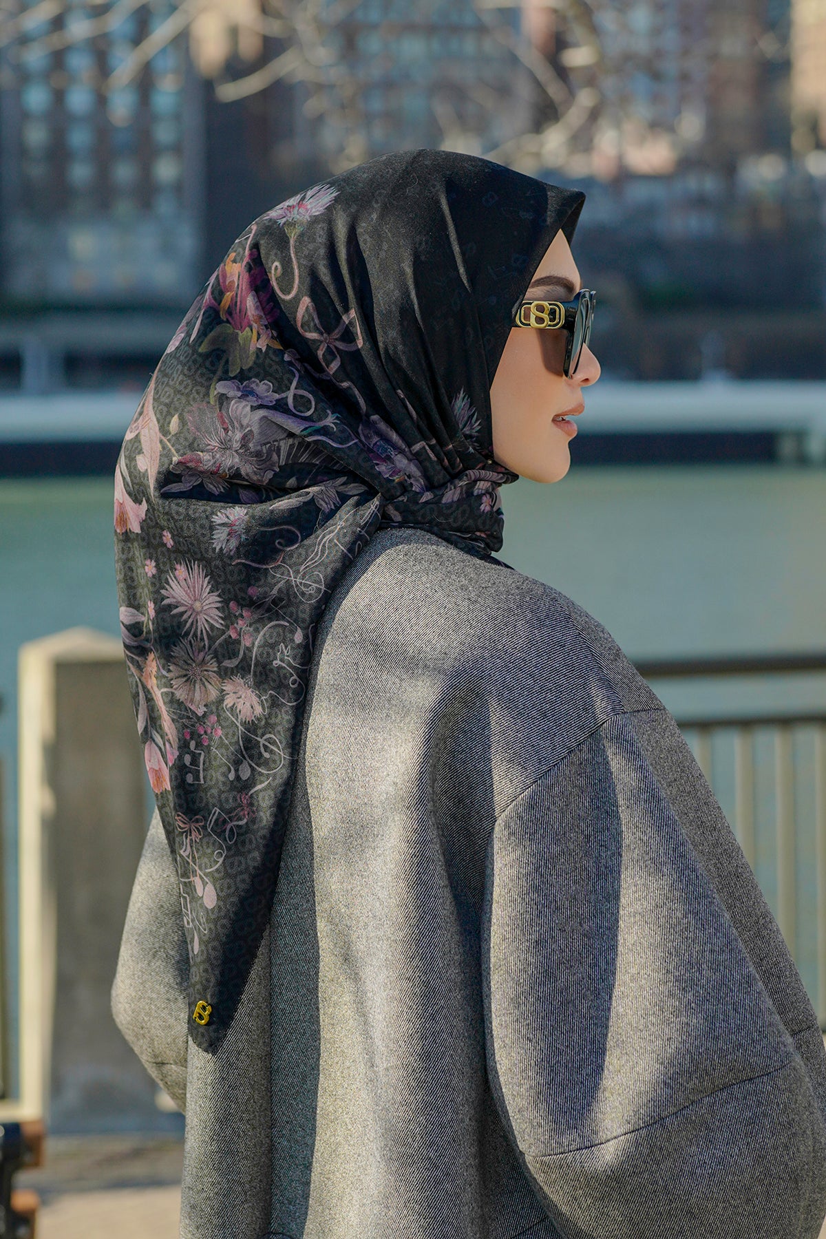 Nada 2 Square - Piano