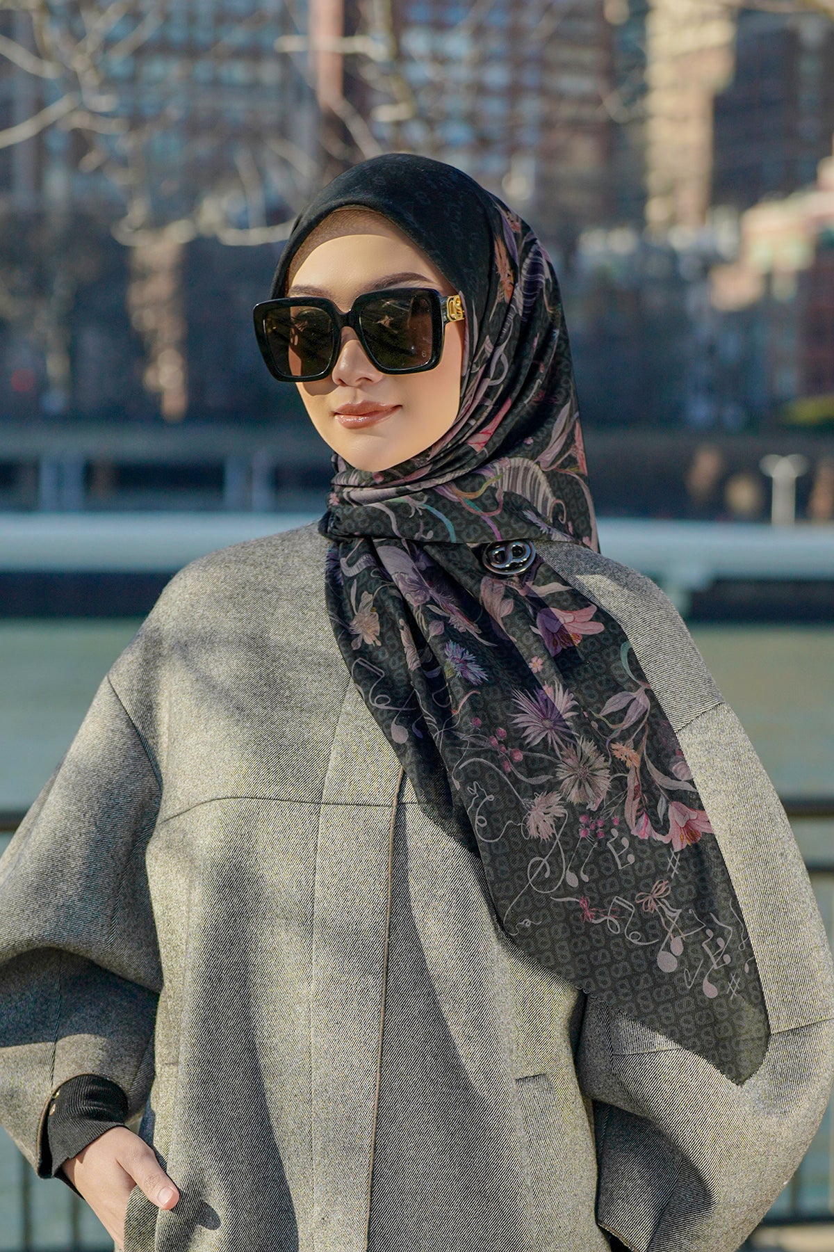 Nada 2 Square - Piano