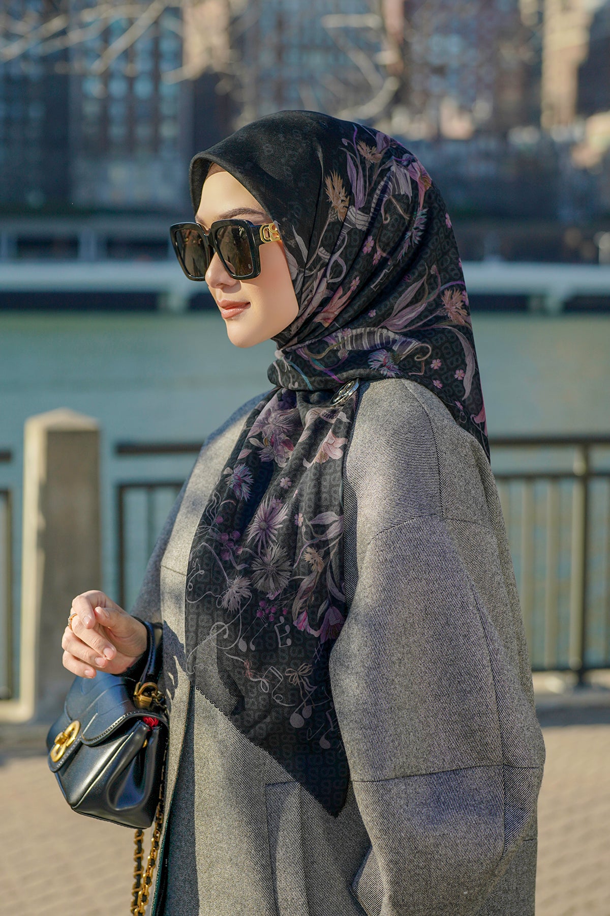 Nada 2 Square - Piano