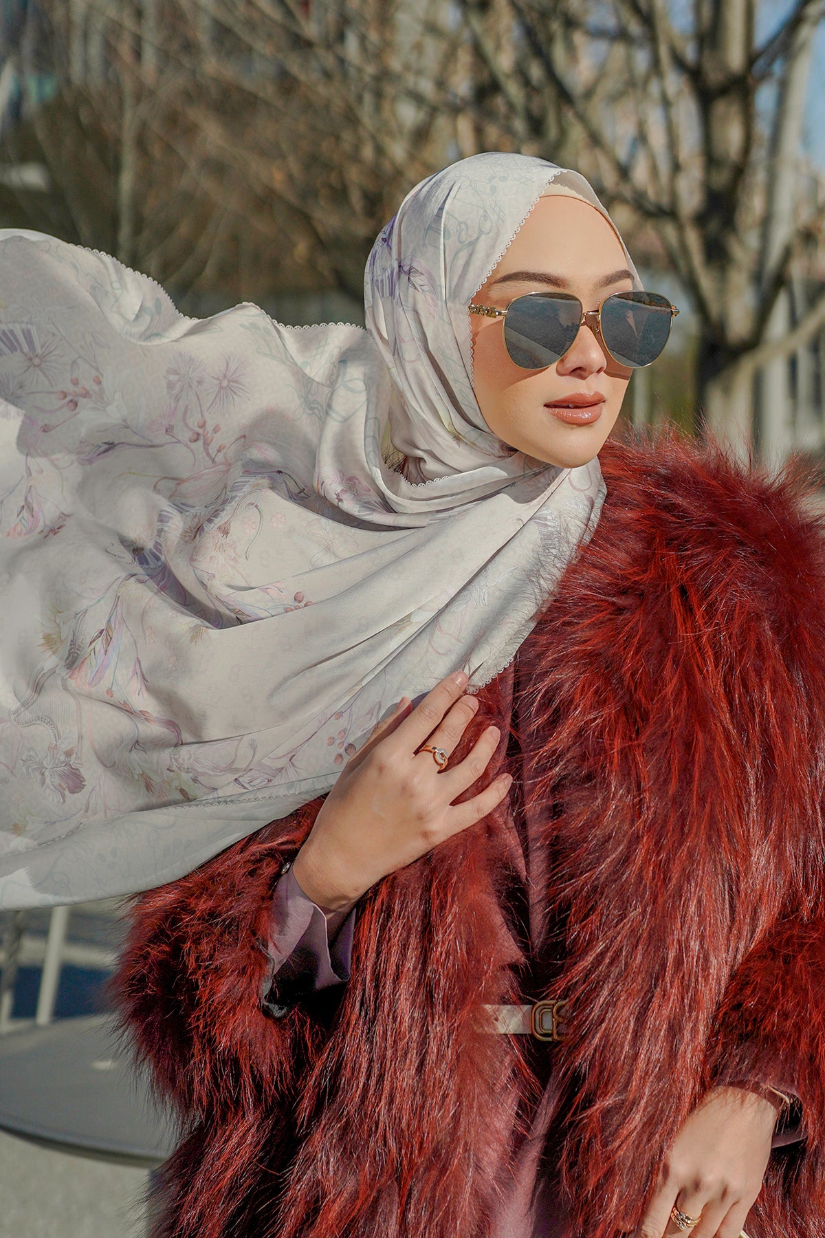 Nada 2 Satin Shawl - Bass