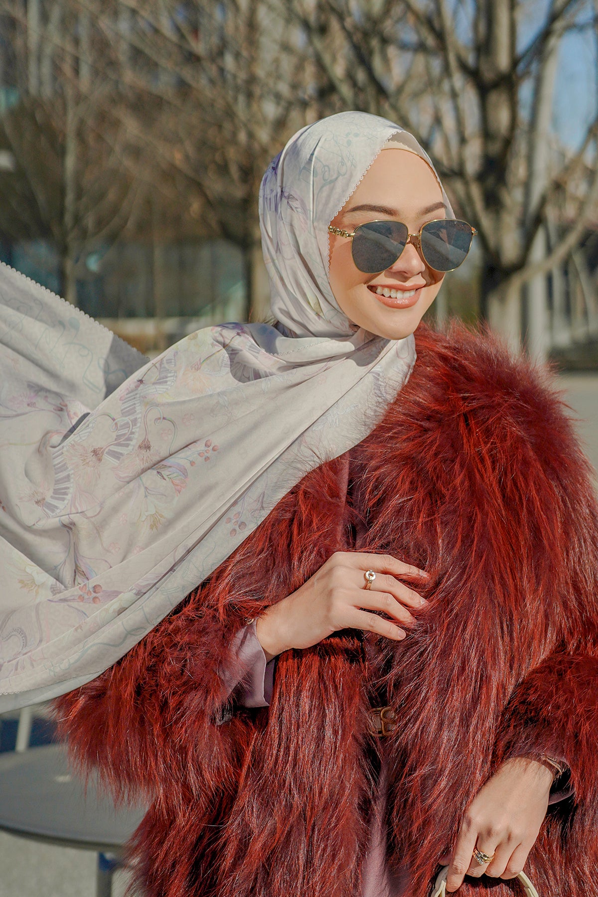 Nada 2 Satin Shawl - Bass