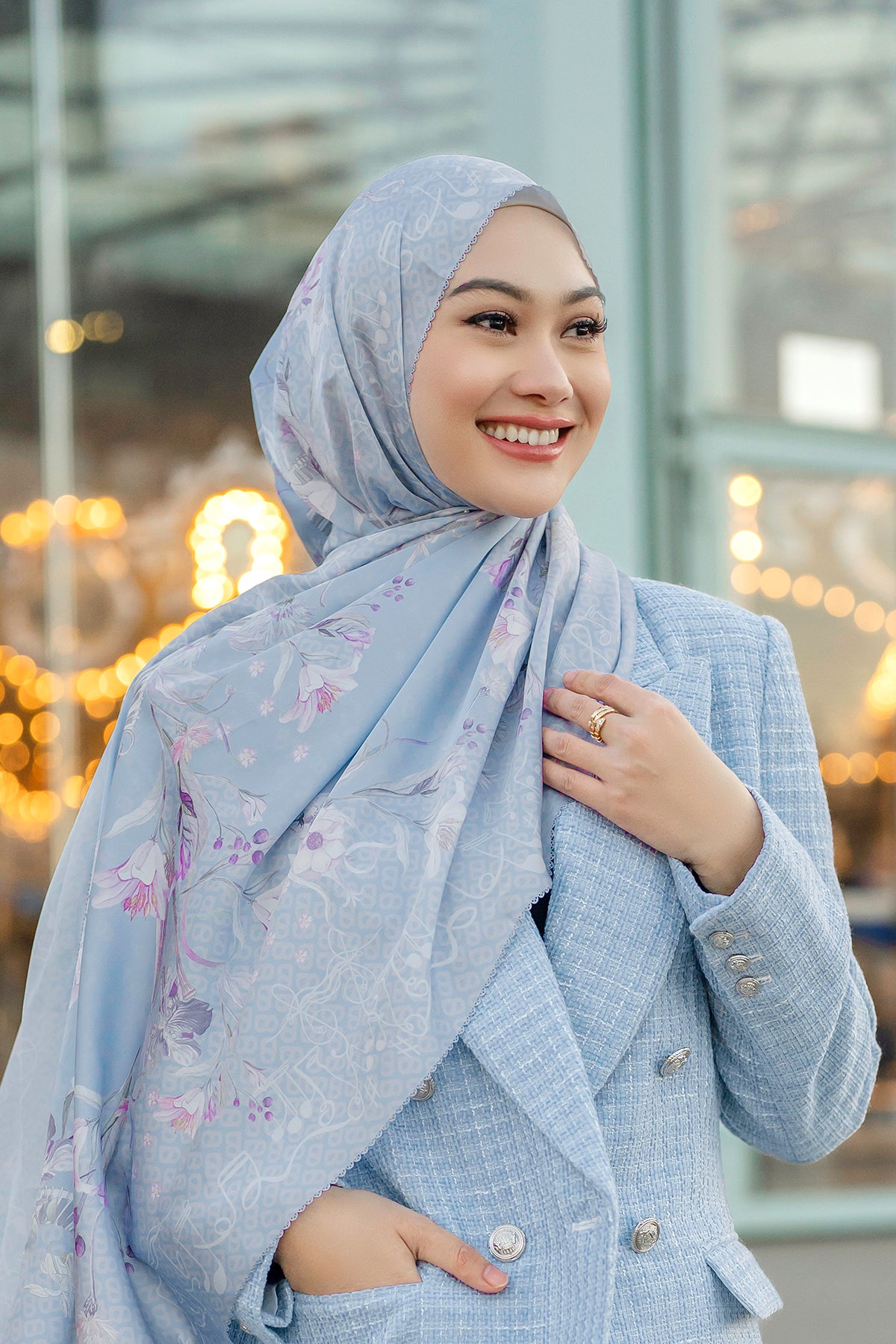 Nada 2 Satin Shawl - Harmonica