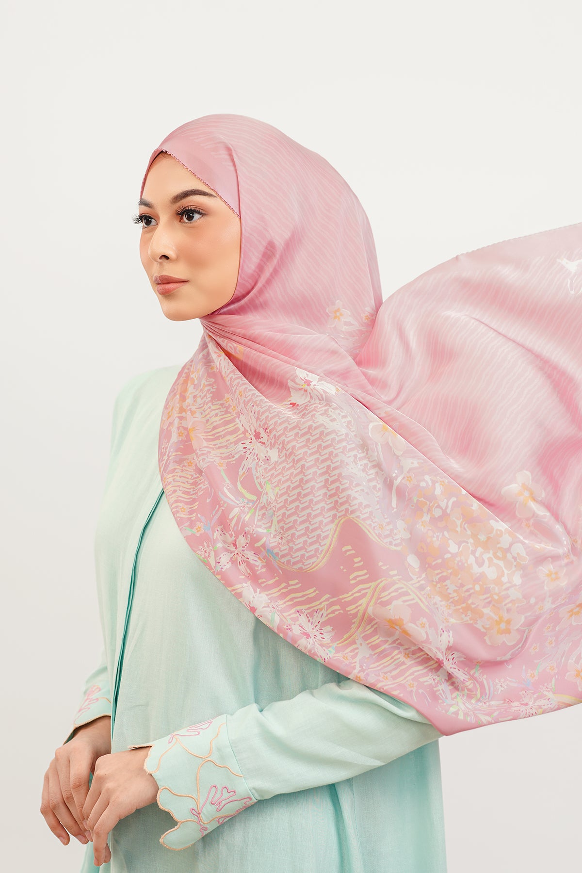 Paradiso Satin Shawl - Dahlia