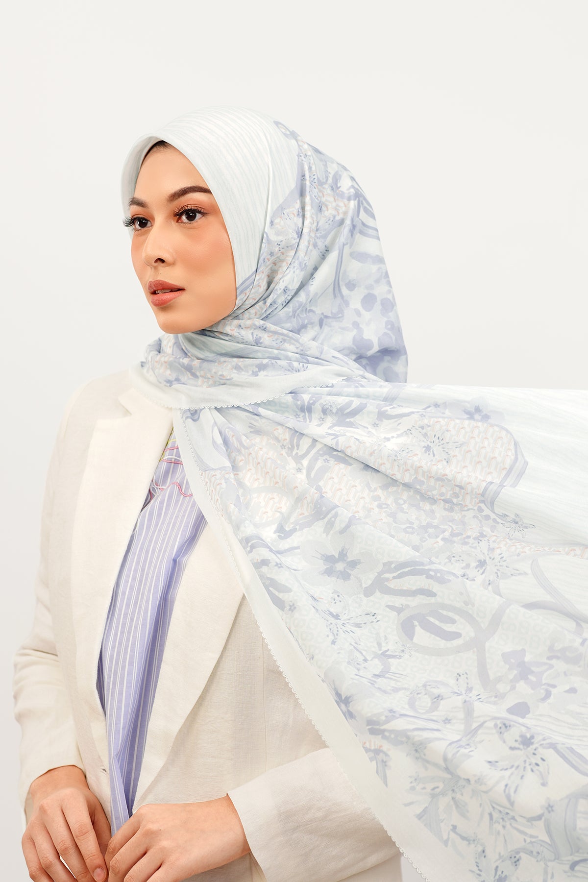 Paradiso Square - Jasmine