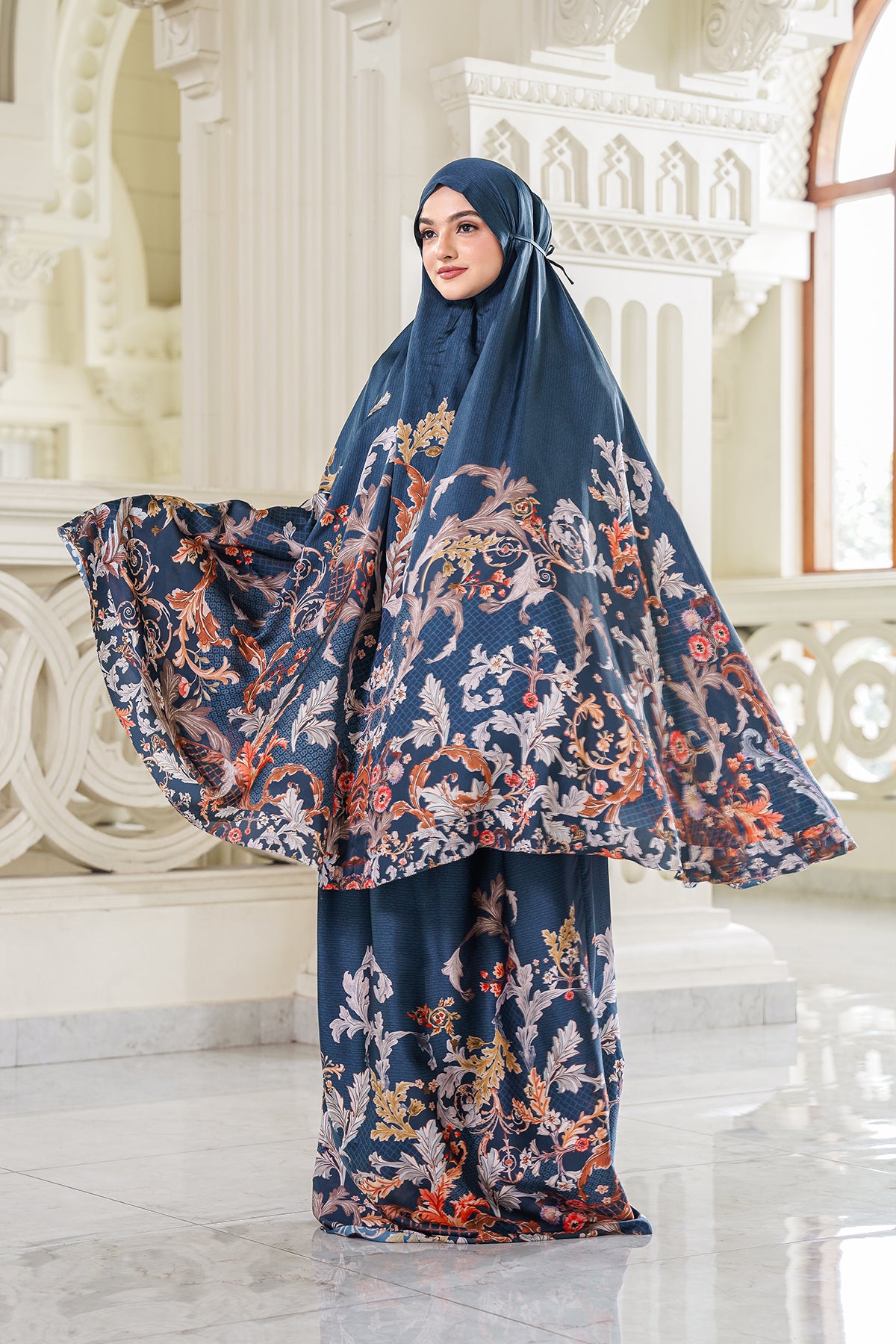 Royale - Grandeur Prayer Robe - Prussian