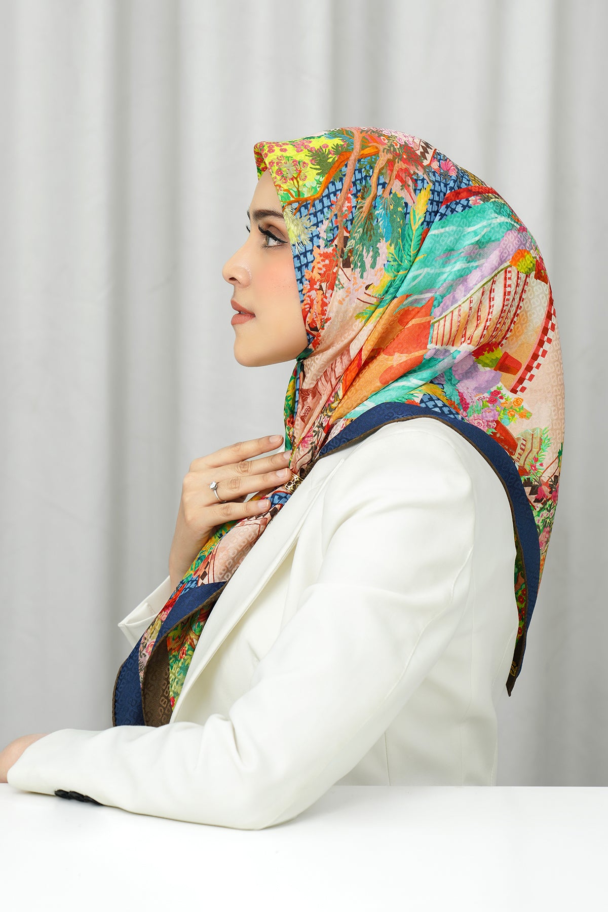 İpek Jakarlı Kare - Prince Garden Kahverengi ve Mavi