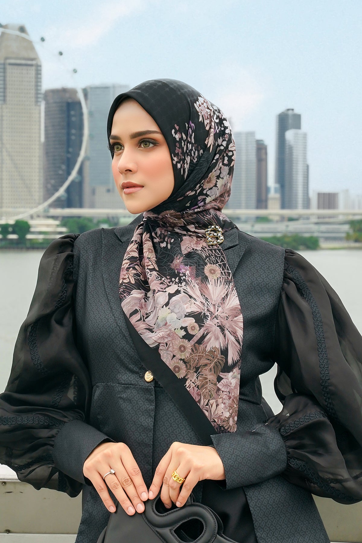 Singapur Meydanı - Siyah Kahve